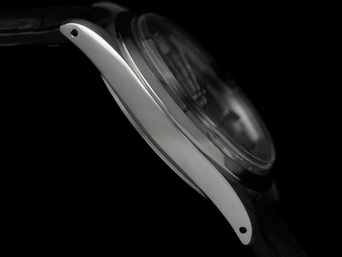 1969 Tudor (Rolex) Oysterdate Vintage Mens Ref. 7992 Watch - Stainless Steel For Sale 1