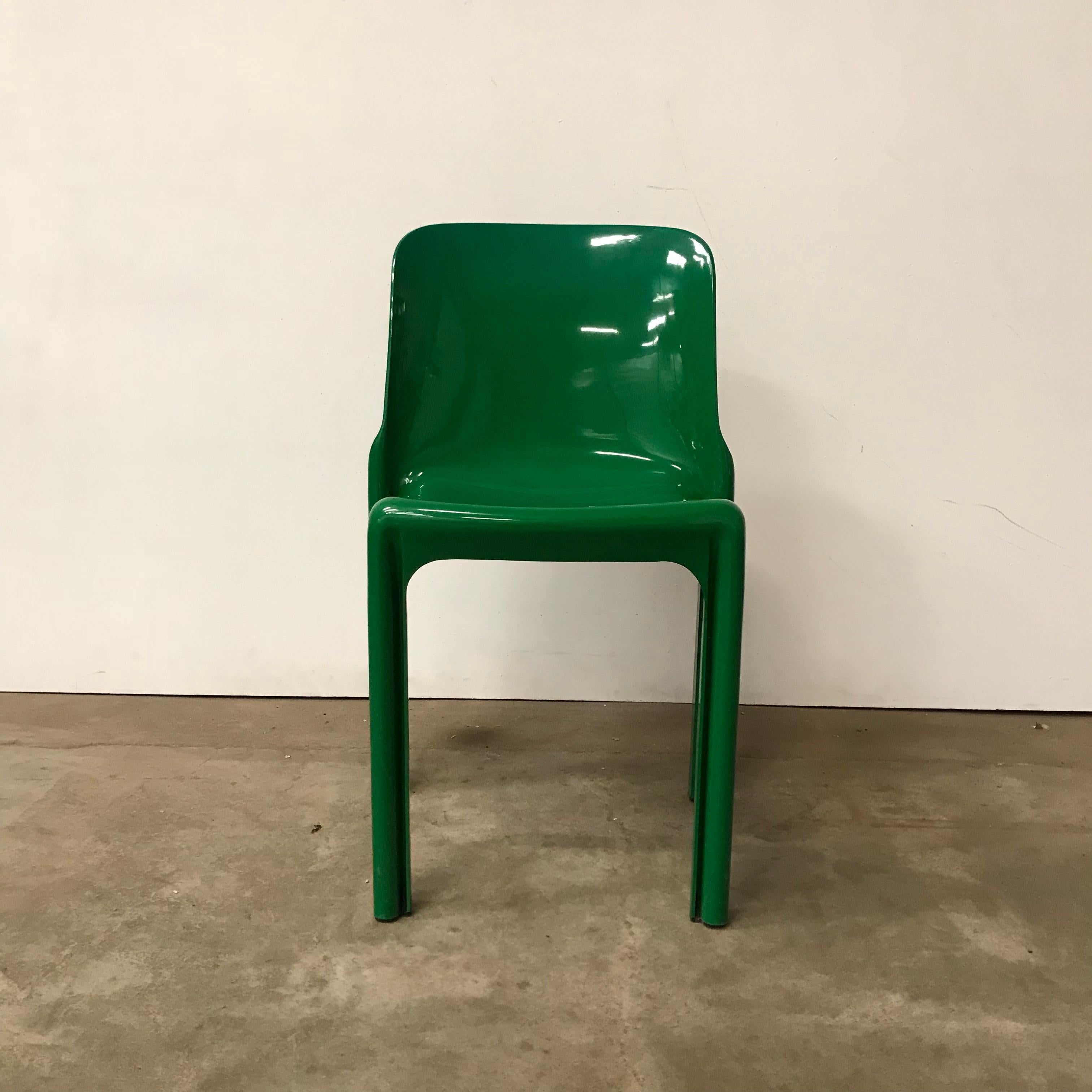 1969, Vico Magistretti for Artemide, Green Selene Chairs In Good Condition In Amsterdam IJMuiden, NL