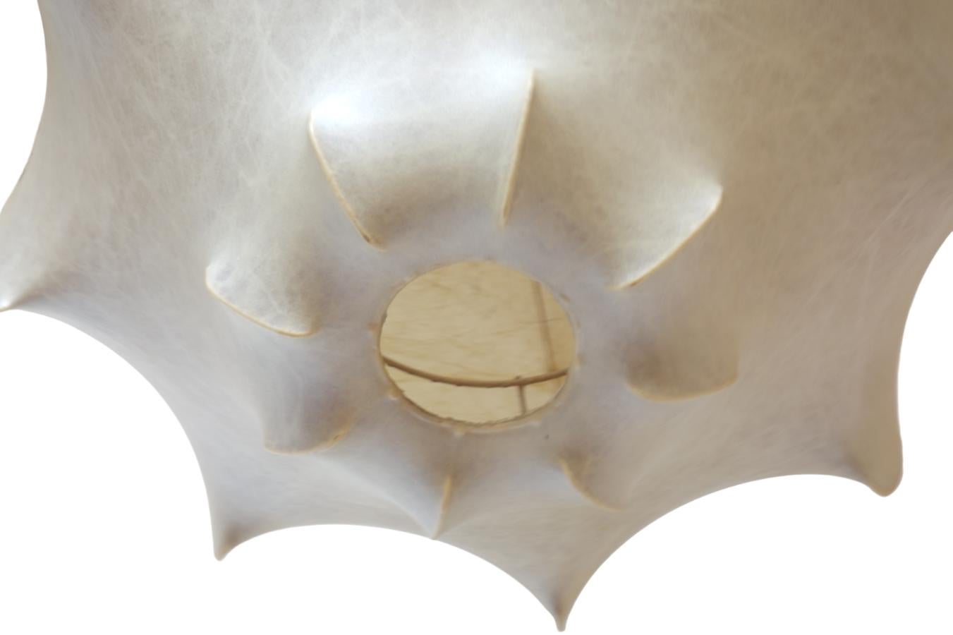 Mid-20th Century 1960 Viscontea Flos Achille e Pier Giacomo Castiglioni Vintage Cocoon Lampada