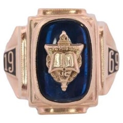Anillo de graduación de la promoción de 1969 de la Wyomissing High School. Oro de 10 quilates con topacio oval