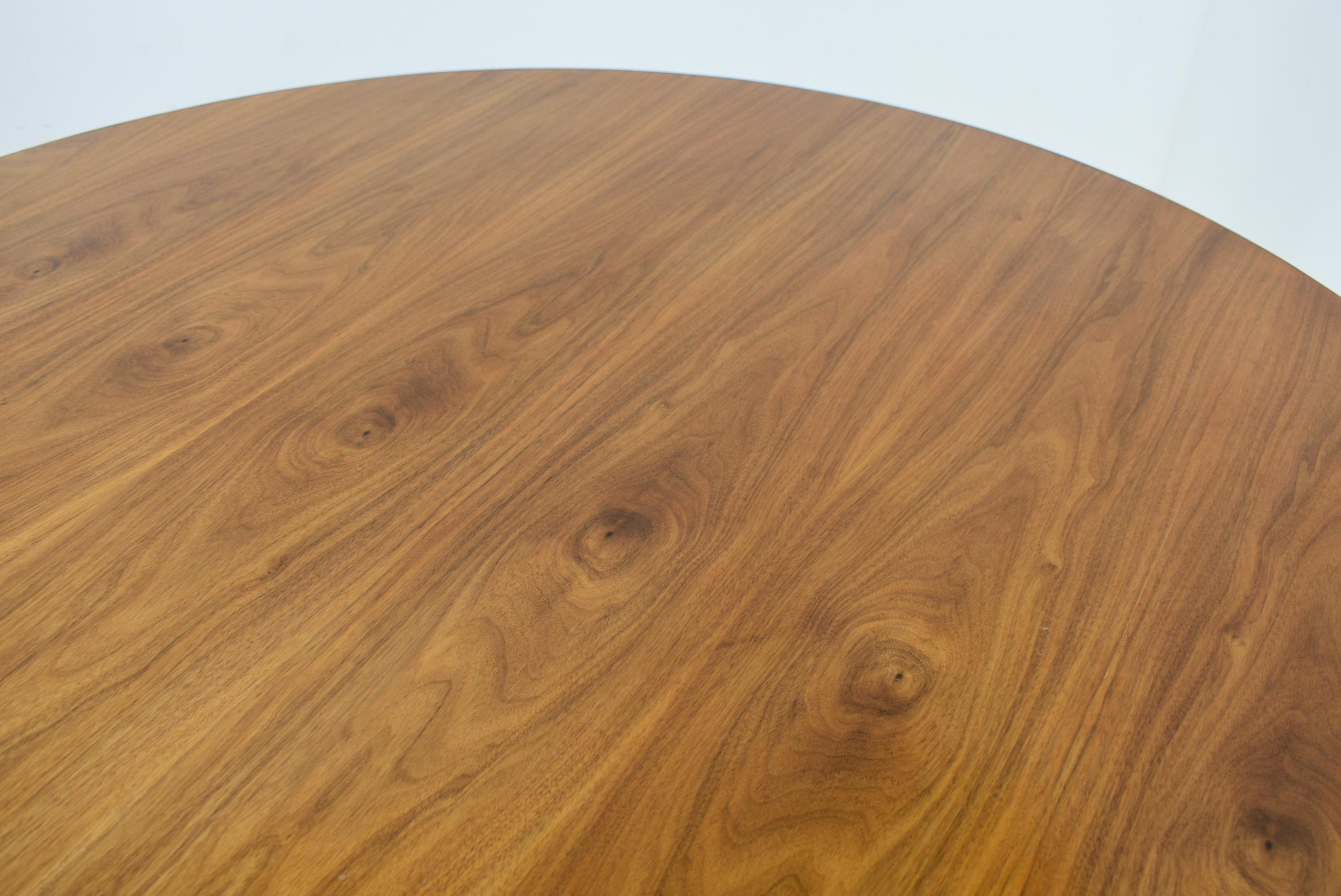 1969s Beech Round Dining Table, Czechoslovakia For Sale 9
