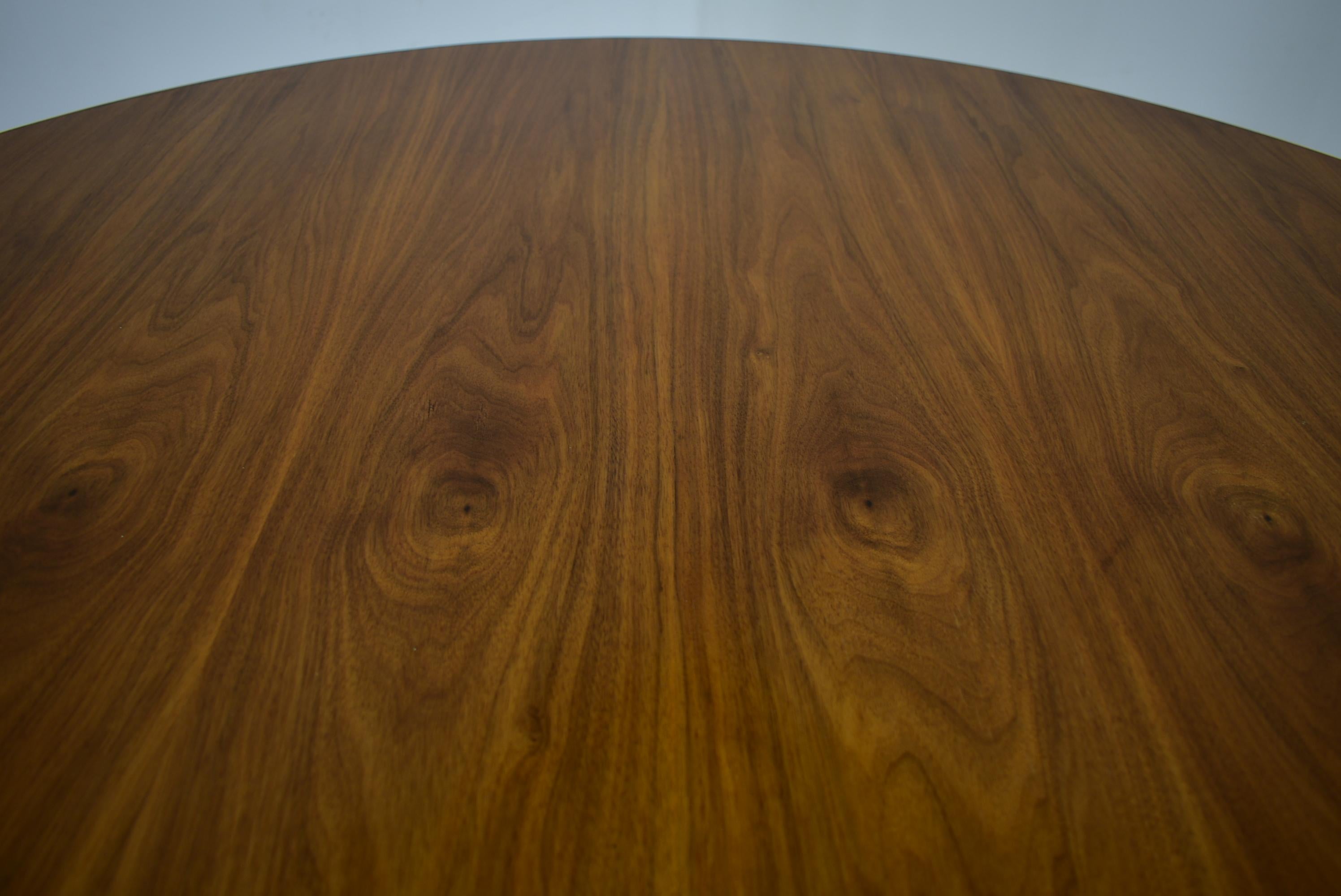 Mid-20th Century 1969s Beech Round Dining Table, Czechoslovakia For Sale