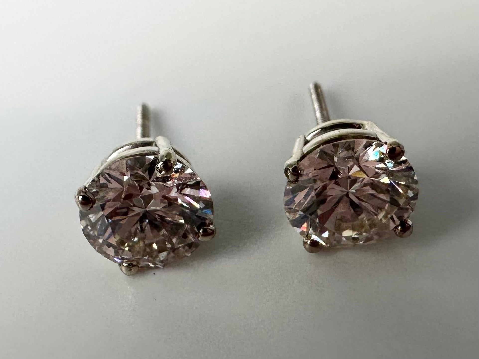 1.96ct diamond stud earrings 14KT white gold In New Condition For Sale In Jupiter, FL