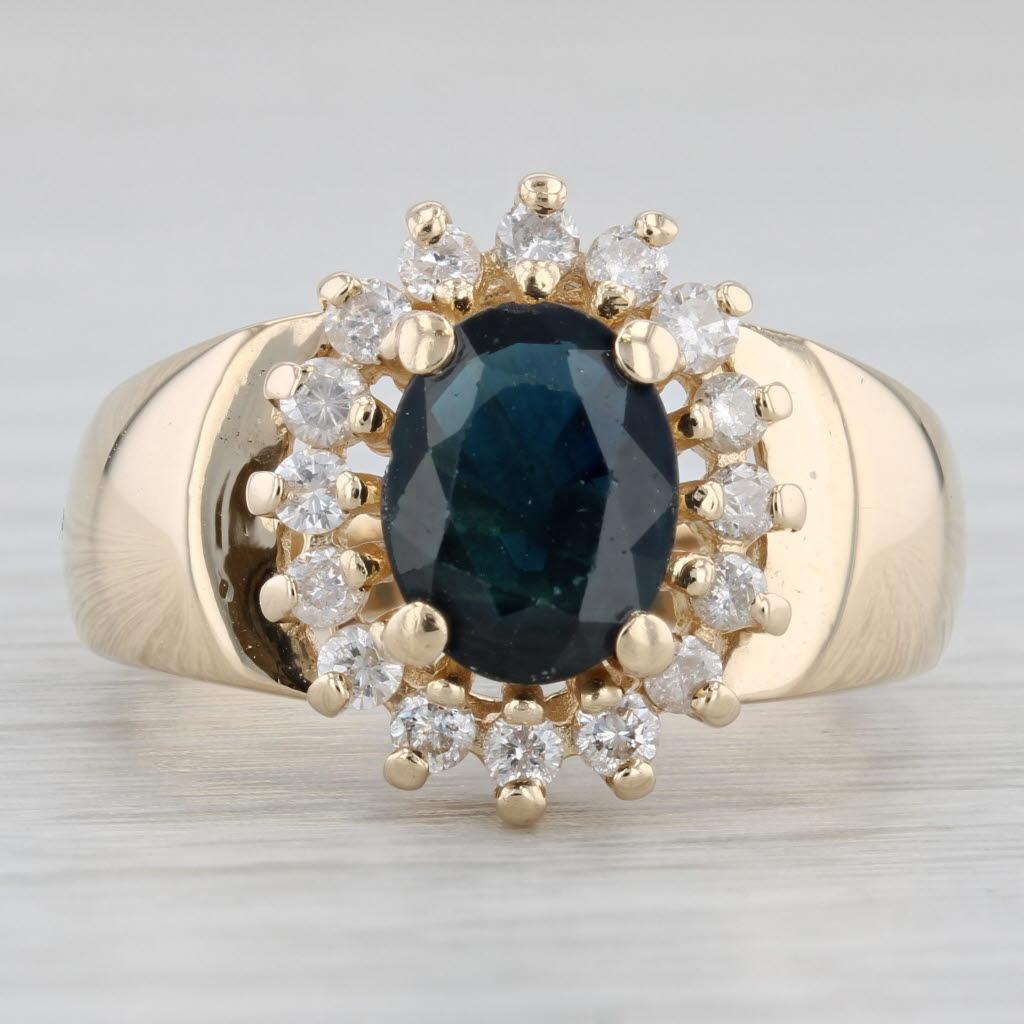 Bague halo de saphirs bleus de 1,96 carat et diamants en or jaune 14 carats, taille 7,75 Bon état - En vente à McLeansville, NC