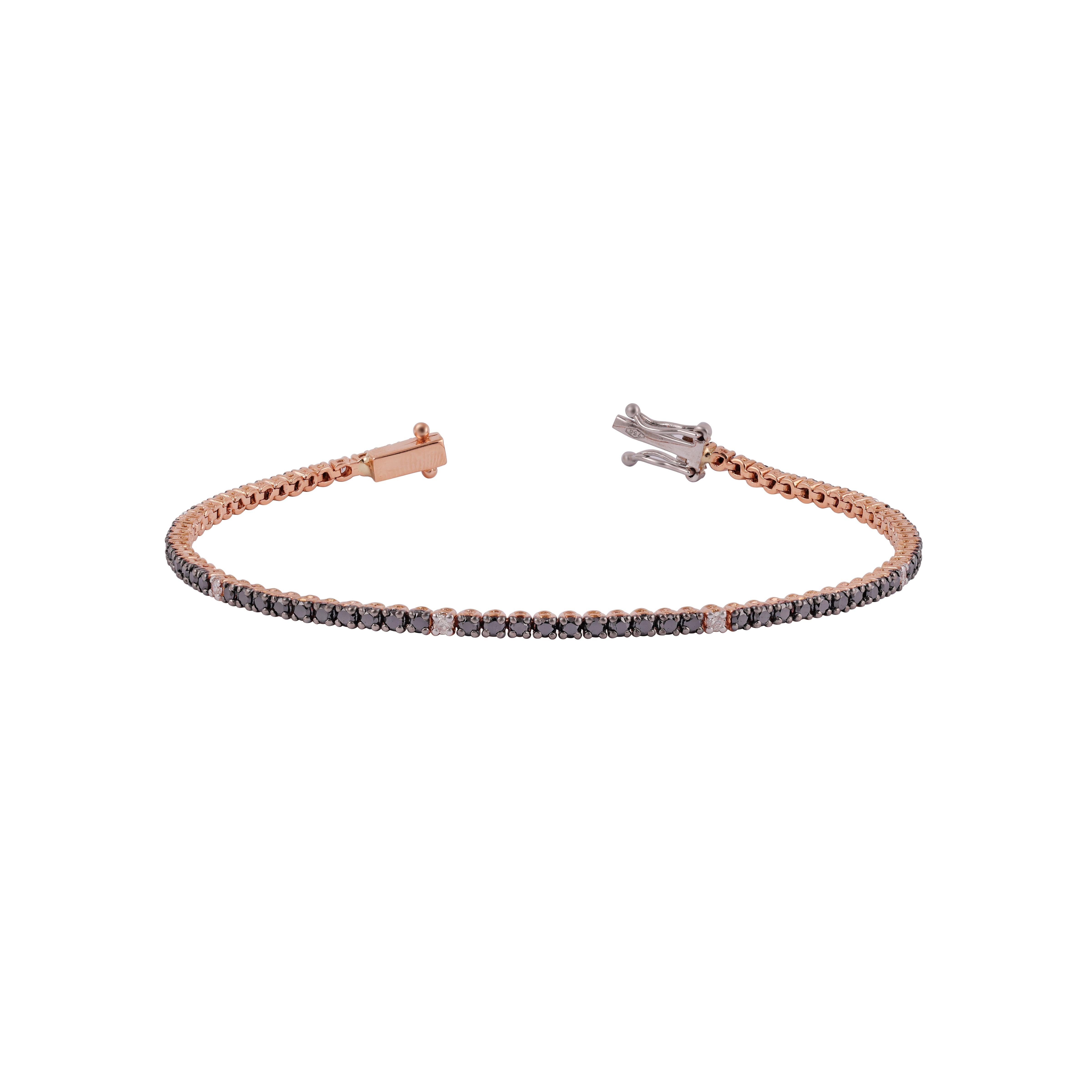 This 1.97 Carat Unisex Black Diamond Tennis Bracelet, is a stunning statement on either sex's wrist.

Set in 18Kt Rose Gold it stylishly dresses up day and night wear.

Timelessly beautiful it is also water proof and so never needs to be taken