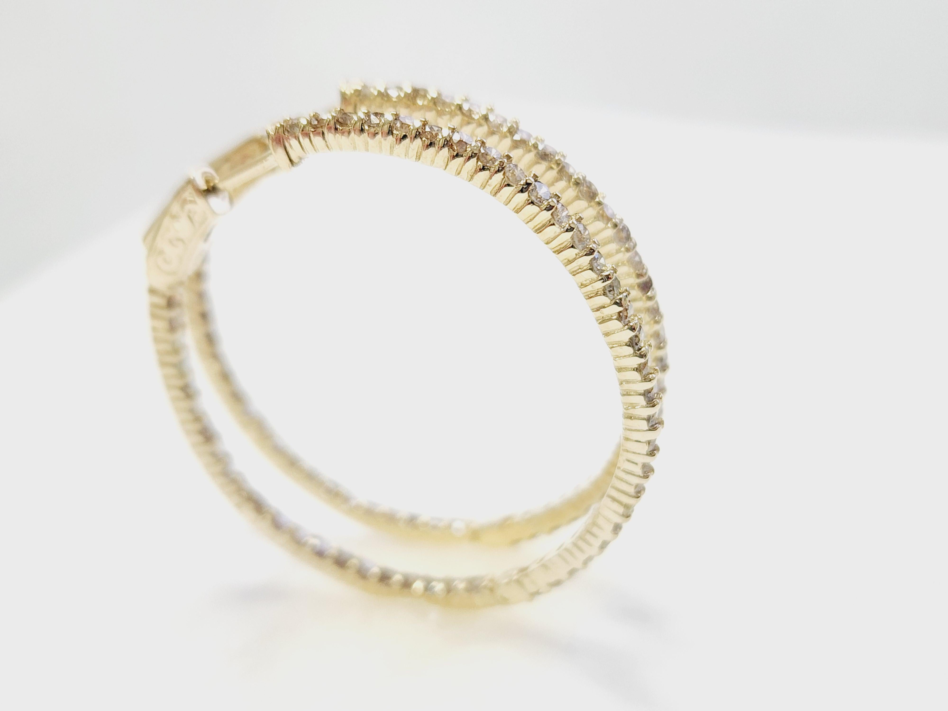 1.97 Carat Natural Diamond Hoops Earrings 14 Karat Yellow Gold In New Condition For Sale In Great Neck Plaza, NY