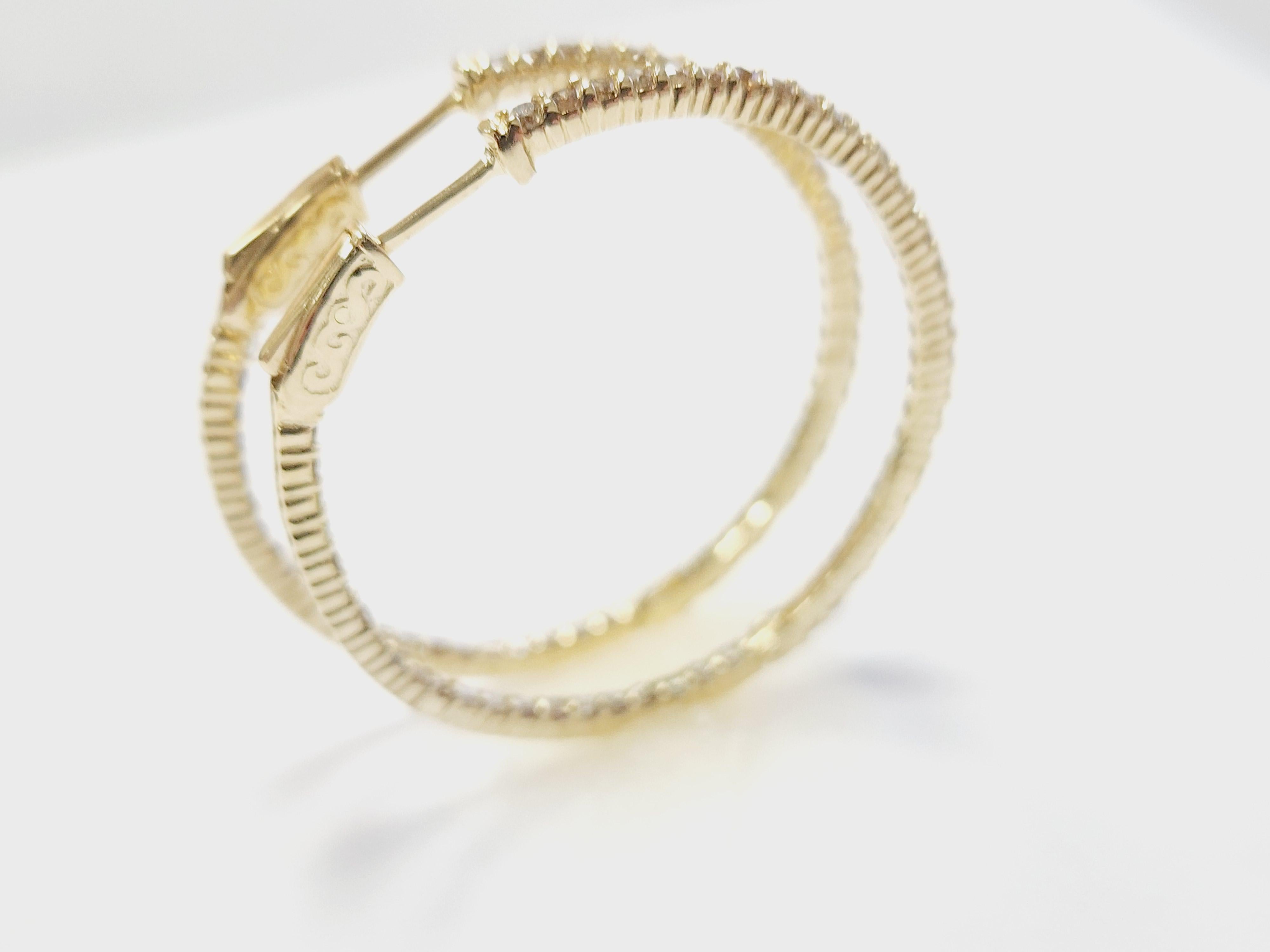 Women's 1.97 Carat Natural Diamond Hoops Earrings 14 Karat Yellow Gold For Sale