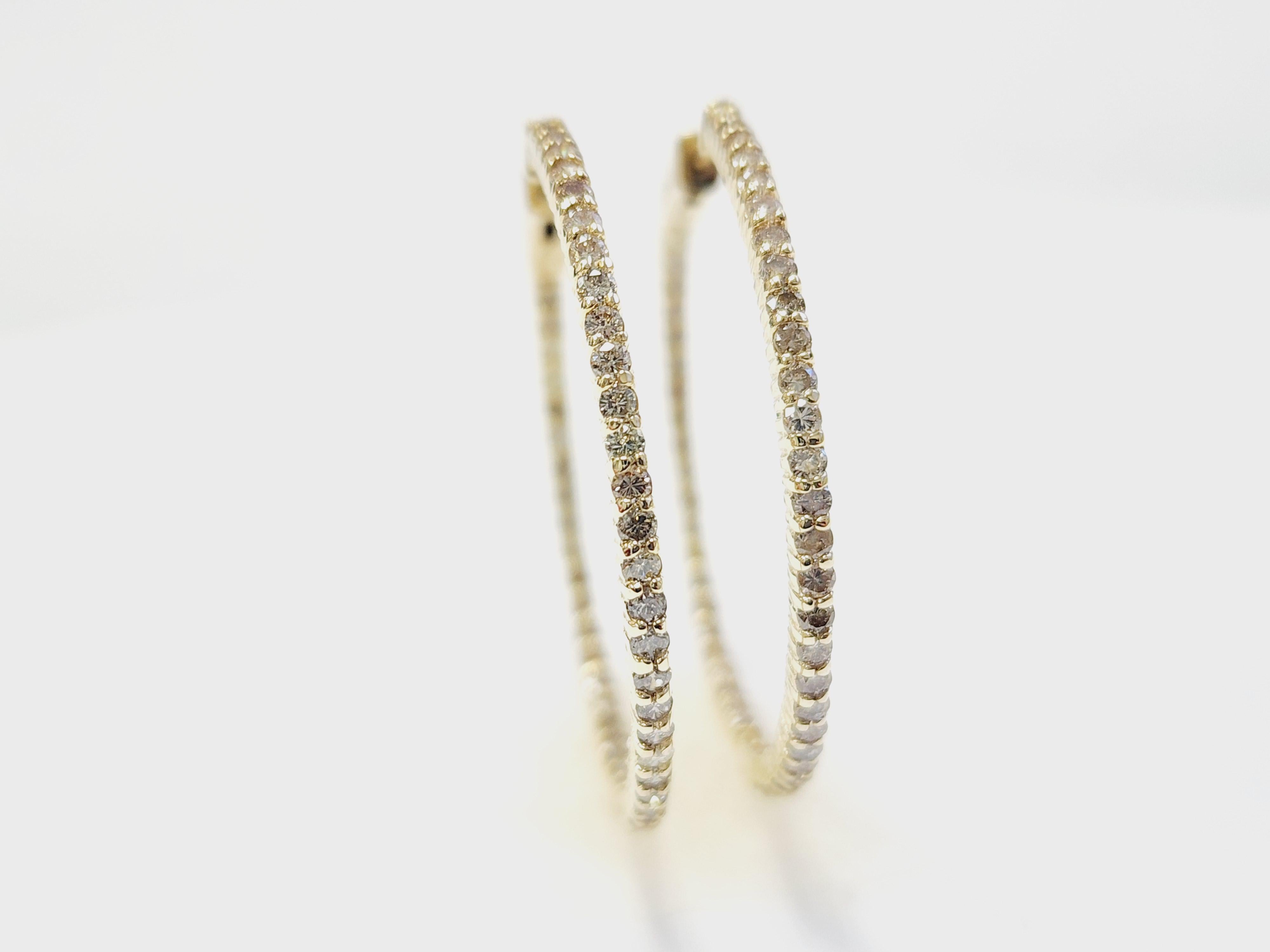 1.97 Carat Natural Diamond Hoops Earrings 14 Karat Yellow Gold For Sale 4