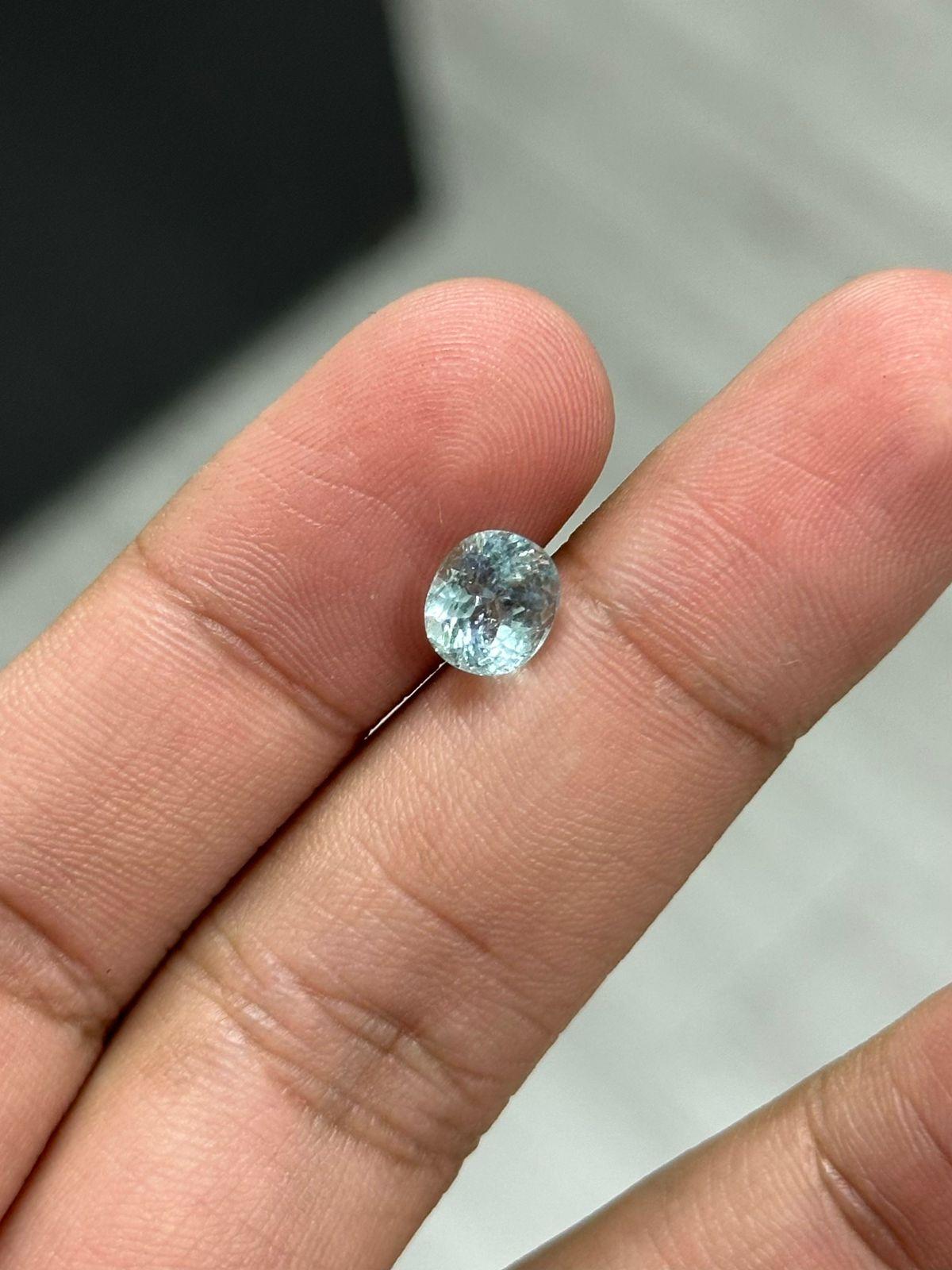 1,97 Carati di pietra Paraiba azzurra taglio ovale al neon In condizioni Nuovo a Bangkok, TH