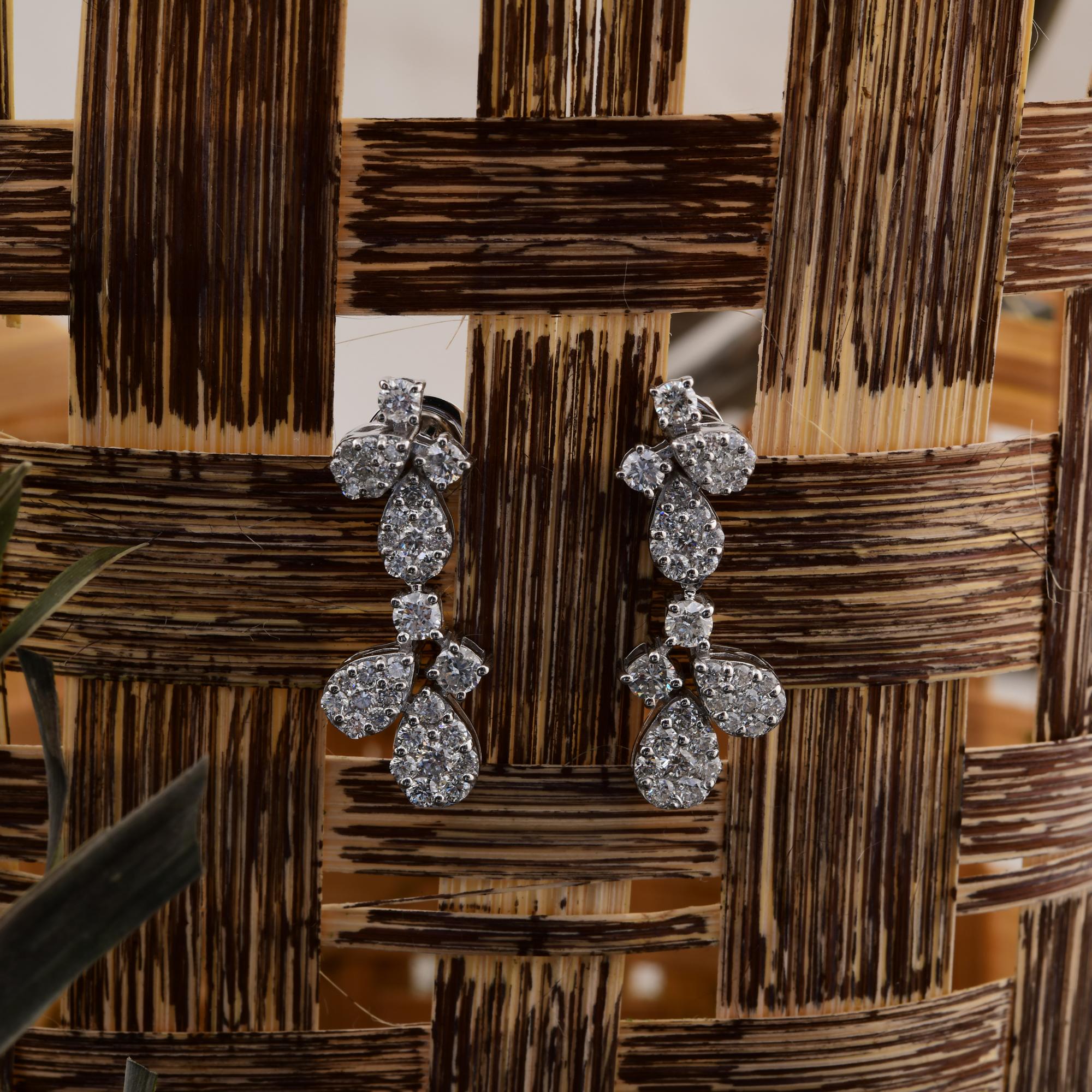 1,97 Quilates SI Claridad HI Color Diamante Pendientes Colgantes Finos Oro Blanco 14 Kilates en Nuevo estado para la venta en Diera, Dubai