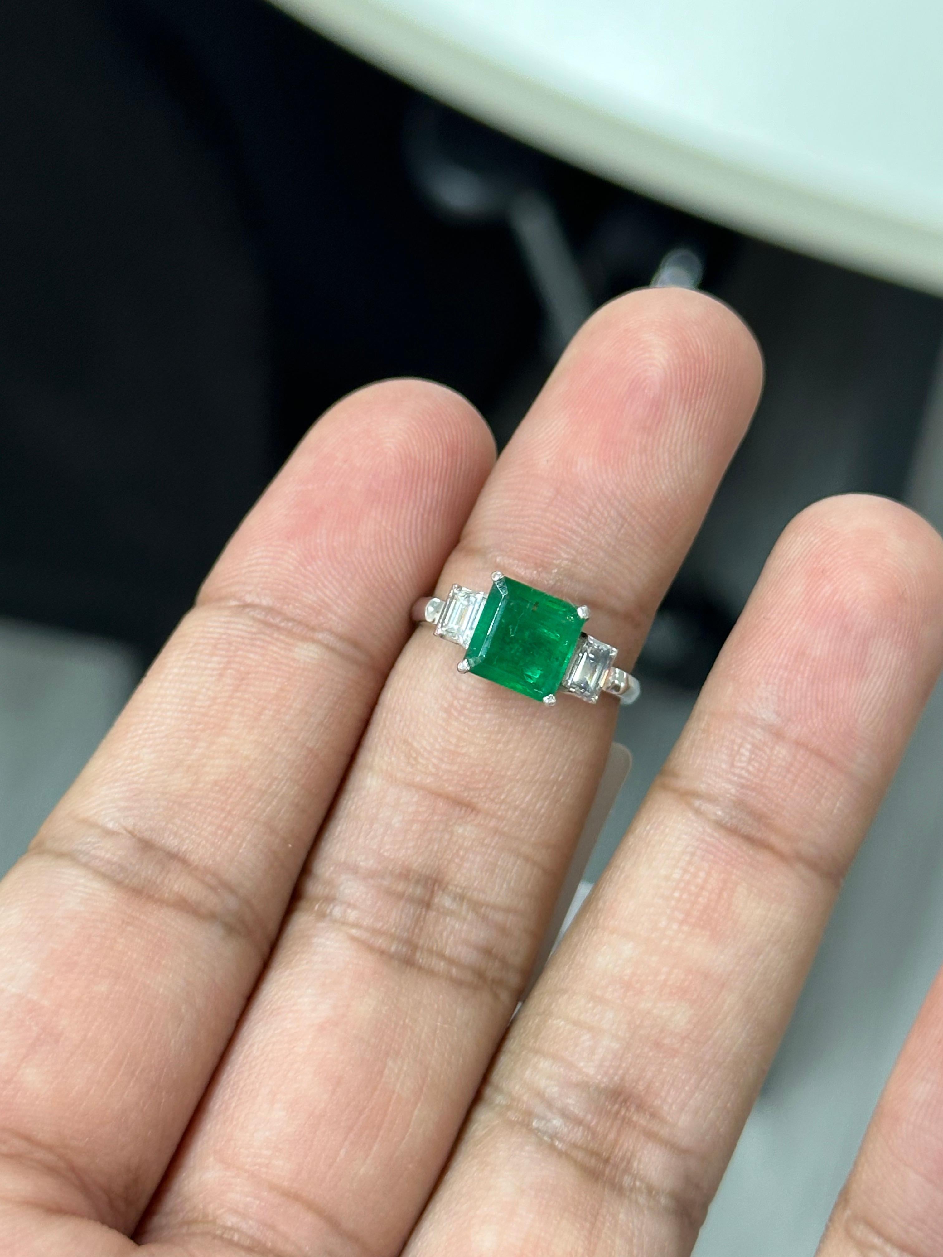 1.97 Carat Zambian Emerald & Diamond Three-stone Ring in Platinum 900 In New Condition For Sale In Bangkok, TH