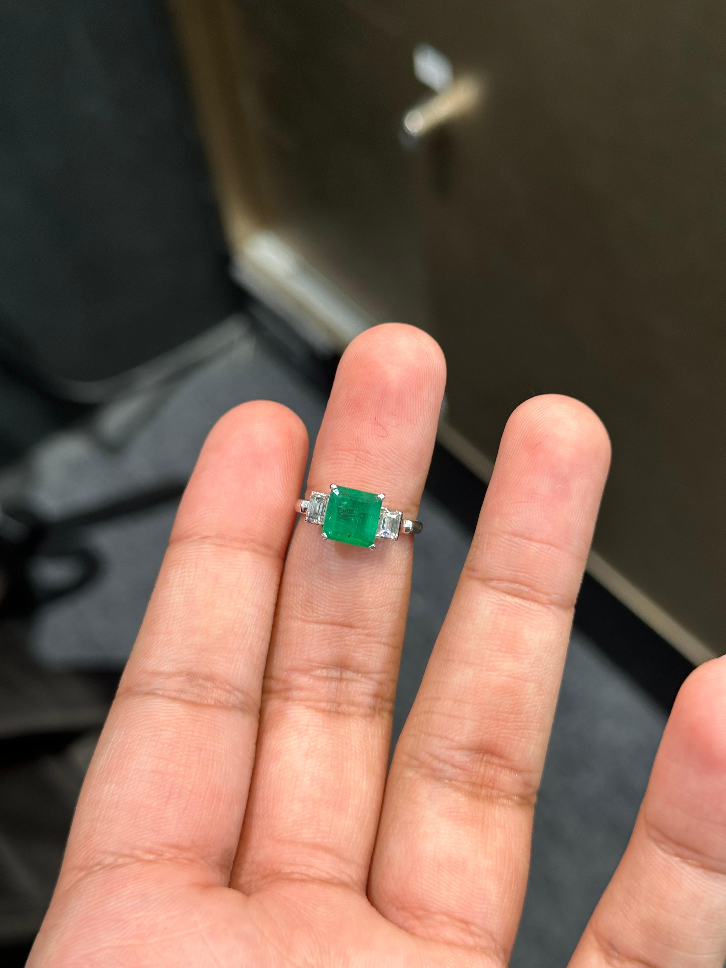 Women's 1.97 Carat Zambian Emerald & Diamond Three-stone Ring in Platinum 900 For Sale