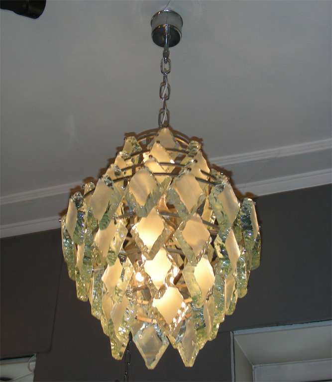 1970-1980 Italian Glass Chandelier by Zero Quattro For Sale 4