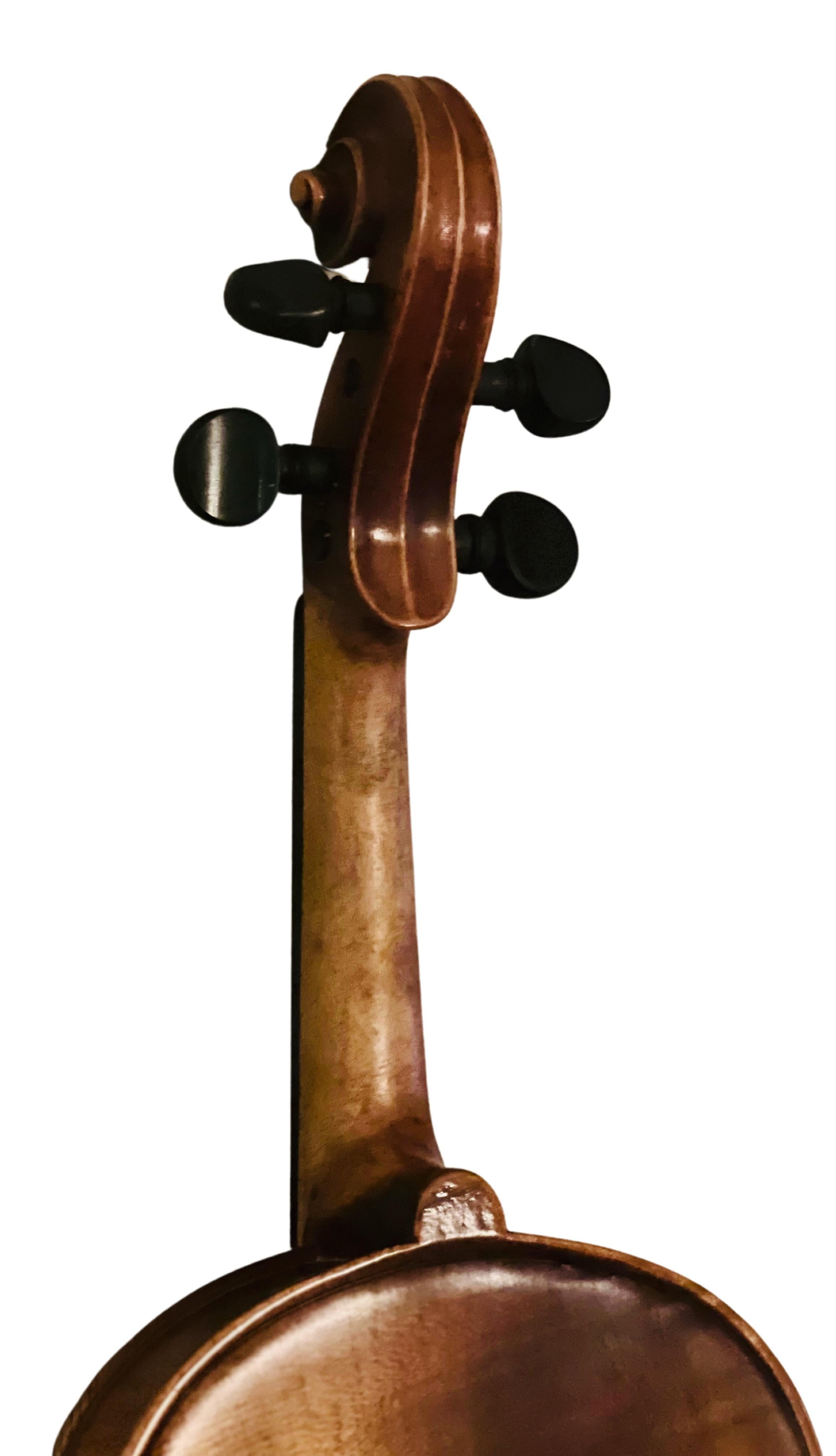 1970 3/4 E.R. Pfretzschner Hand-Crafted Violin in the Style of A. Stradivarius For Sale 4