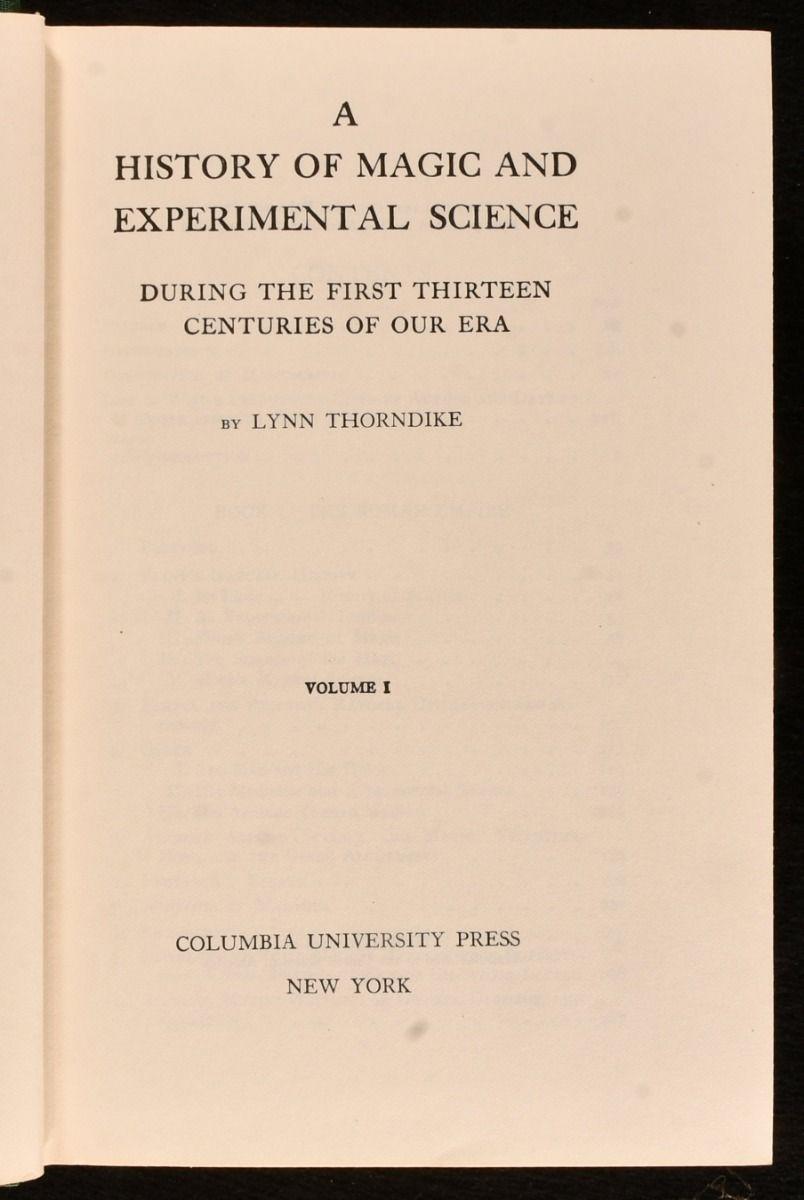 1970 A History of Magic and Experimental Science en vente 2