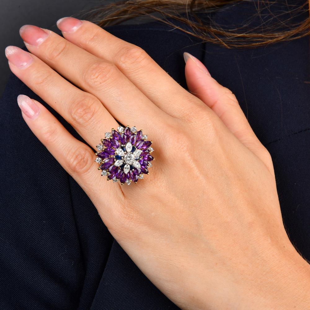 Round Cut 1970 Amethyst Diamond Sapphire 18K Gold Floral Cocktail Ring