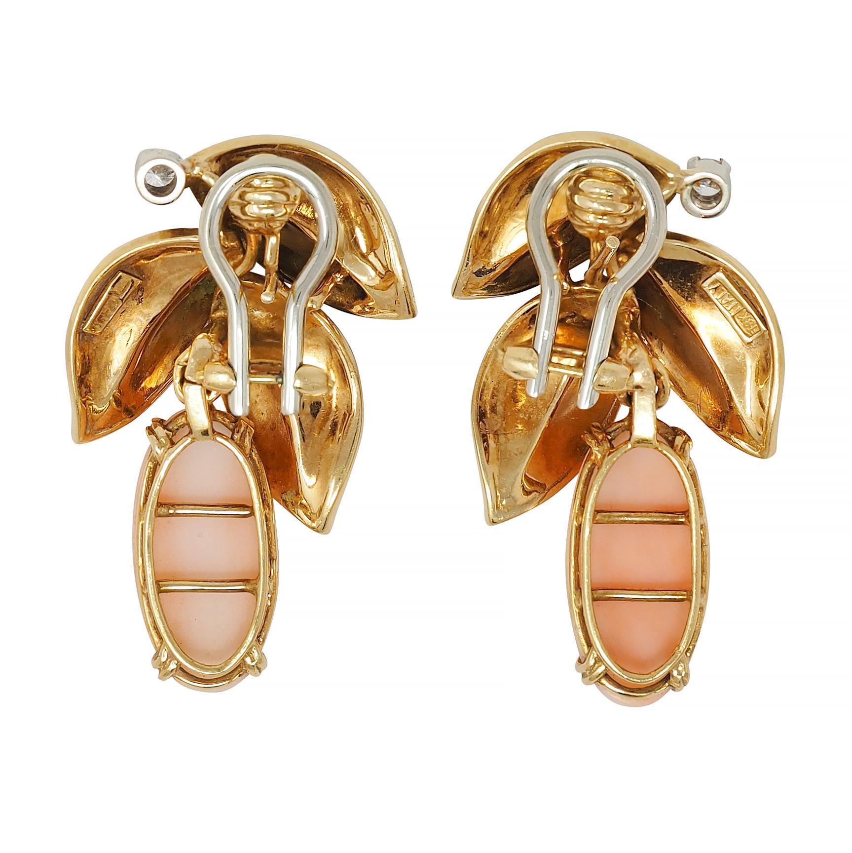 1970 Angel Skin Coral Diamond Enamel Platinum 18K Gold Vintage Foliate Earrings In Excellent Condition In Philadelphia, PA
