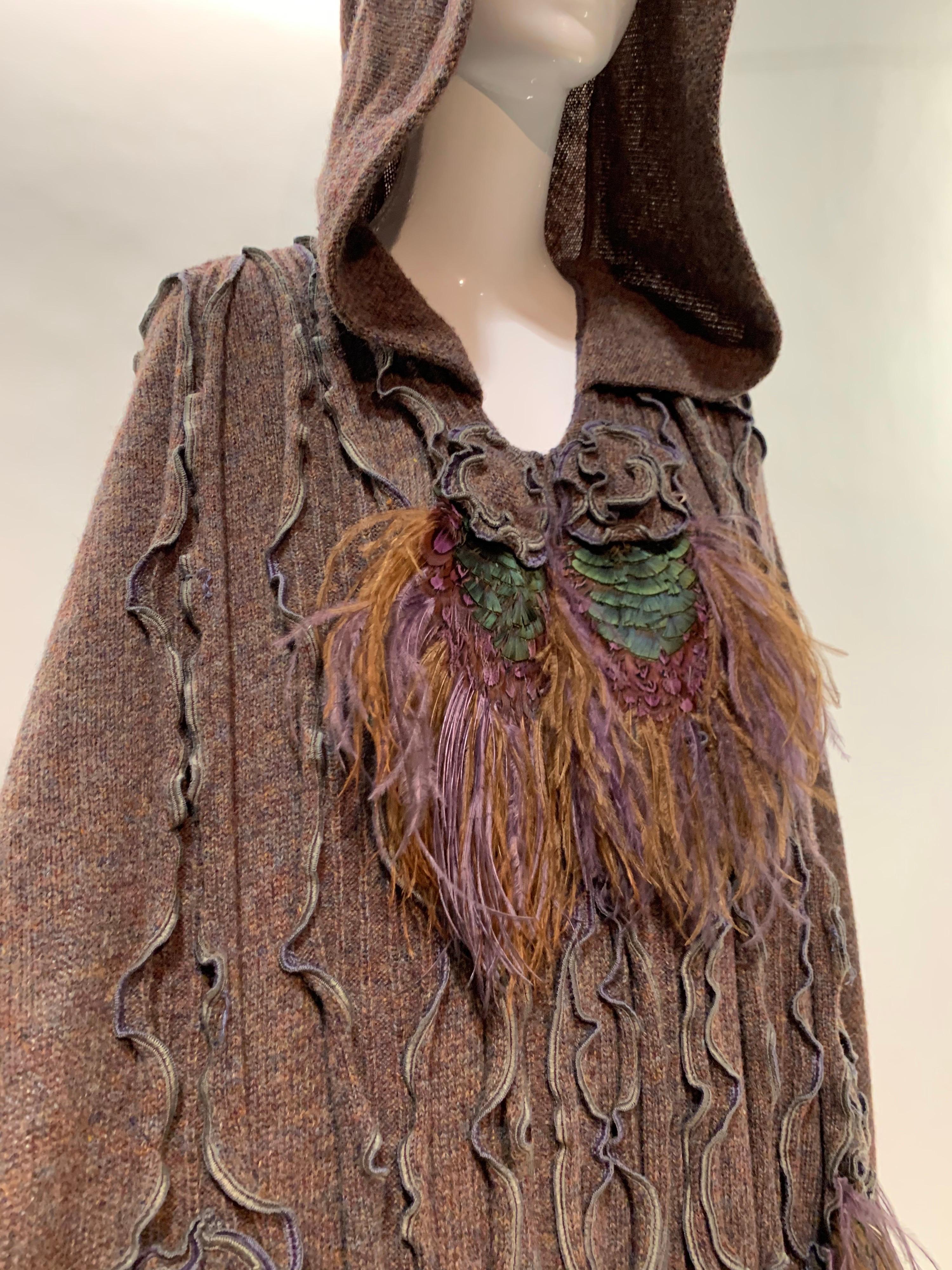 1970 Animal Rainbow - London Hooded Hippie Chic Feathered Wool Fairytale Cape  In Excellent Condition For Sale In Gresham, OR