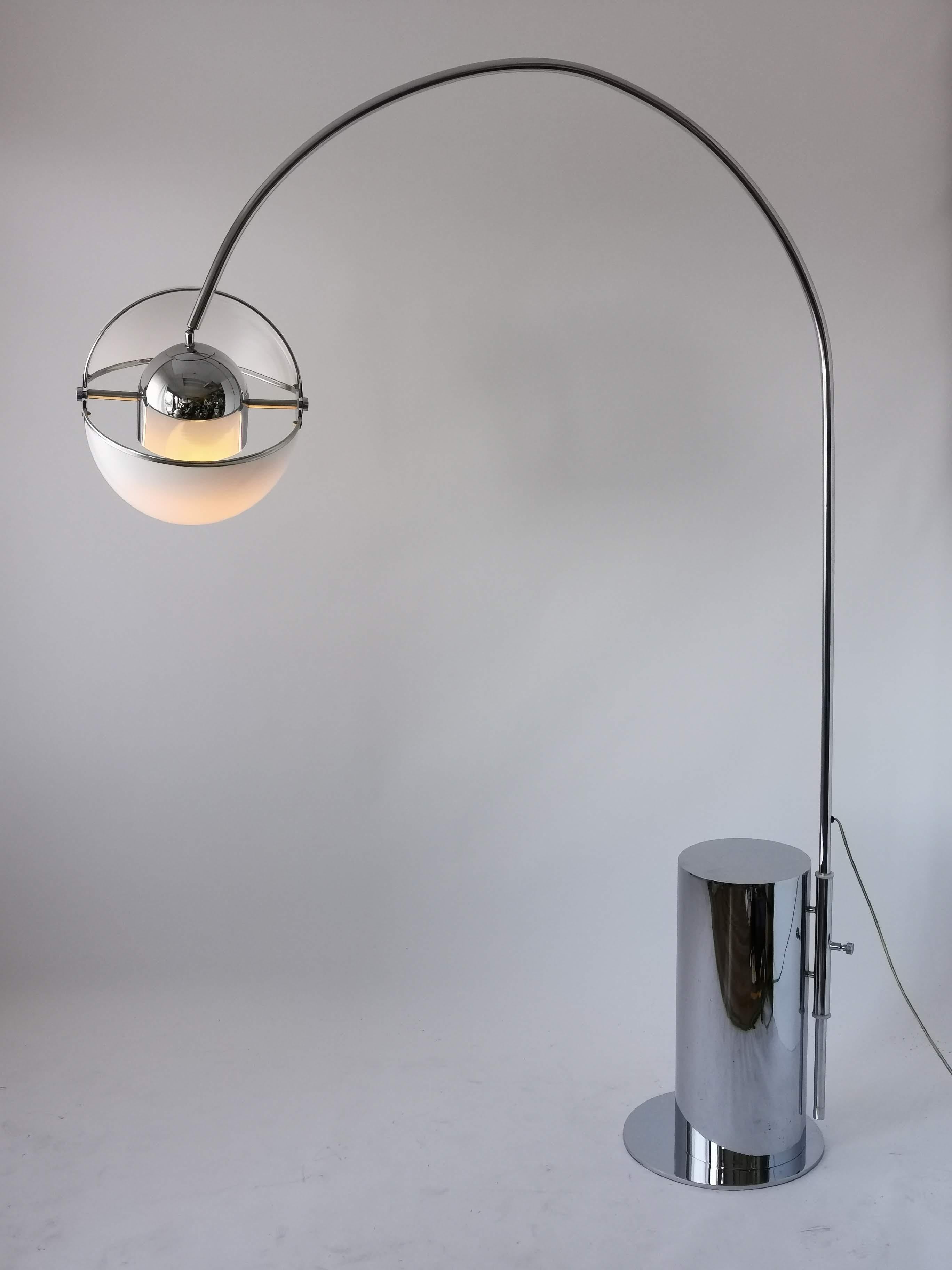 Italian 1970 Arch Floor Lamp in the Style of Superstudio, Italia