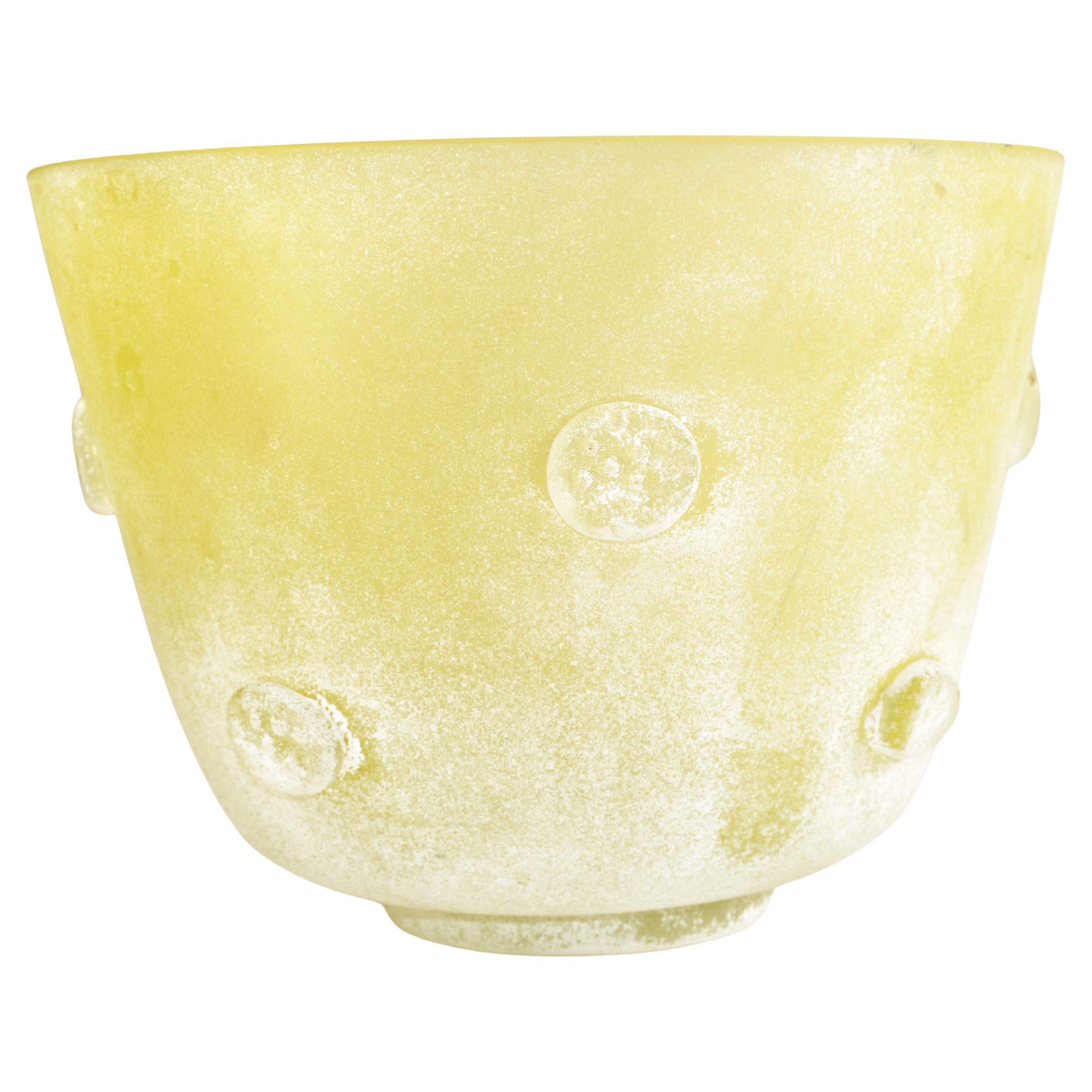 1970 Archimede Seguso Scavo Yellow Frosted Bowl Italy White Seguso Vetri d'Arte For Sale