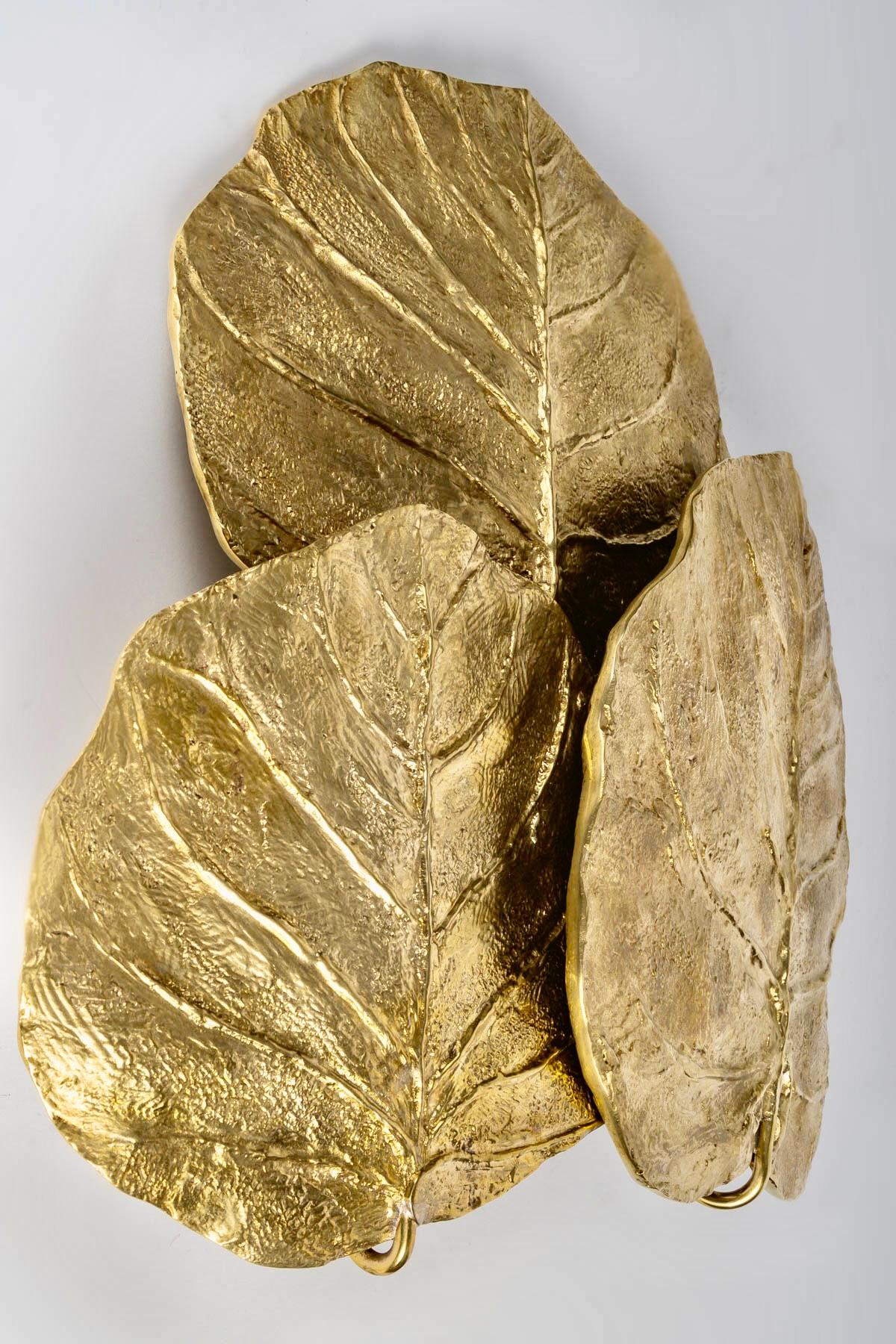 Late 20th Century 1970 Beautiful wall lamp, Guadeloupe model by Chrystiane Charles For Sale