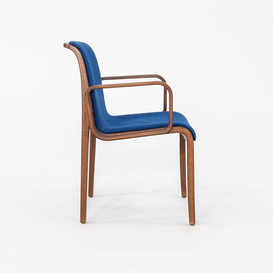 1970 Bill Stephens 1300 Series Dining Chair per Knoll in tessuto viola e noce in vendita 5
