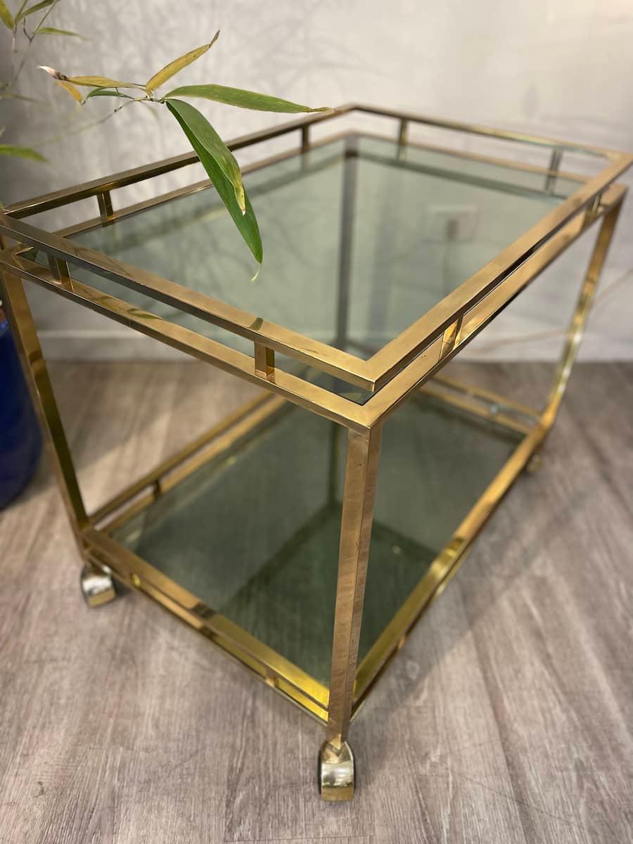 Chariot en laiton et verre fumé 1970 en vente 1