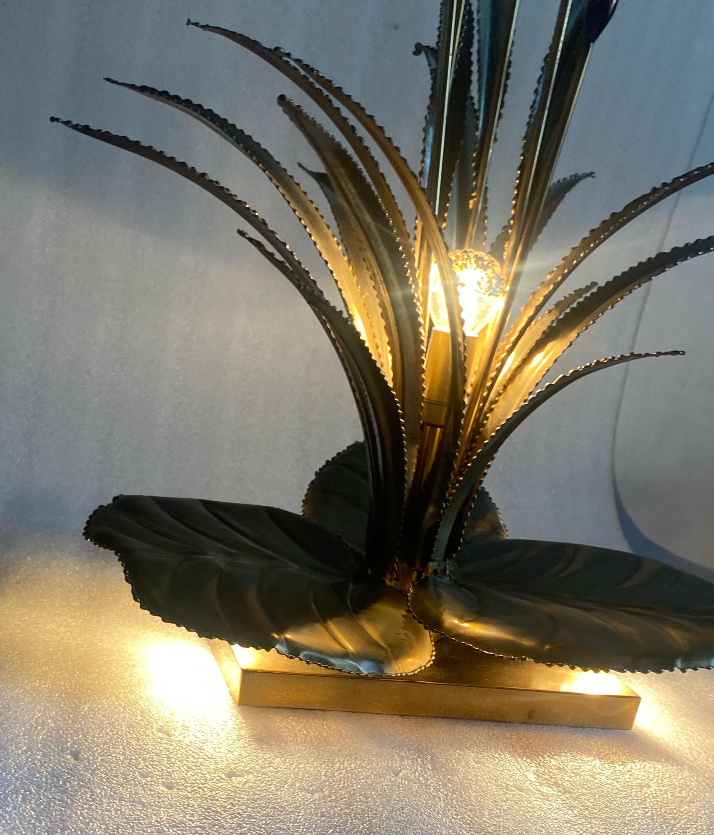1970' Brass Reed Lamp in the Style of Maison Jansen For Sale 3