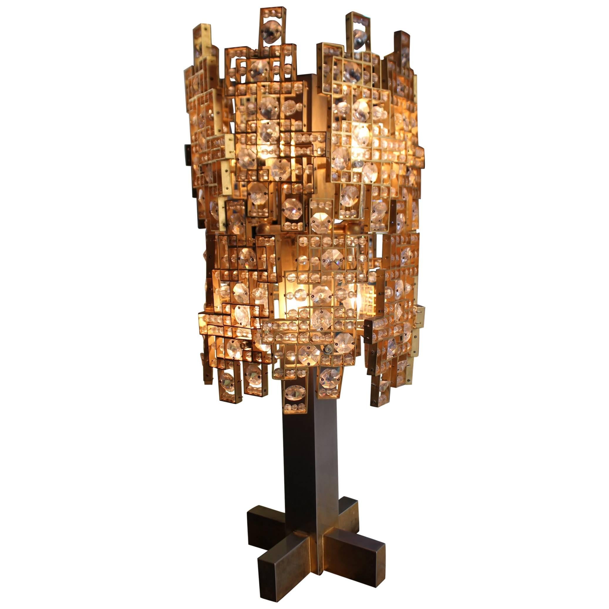 1970 Bright and Particular Brass and Crystal Table Lamp