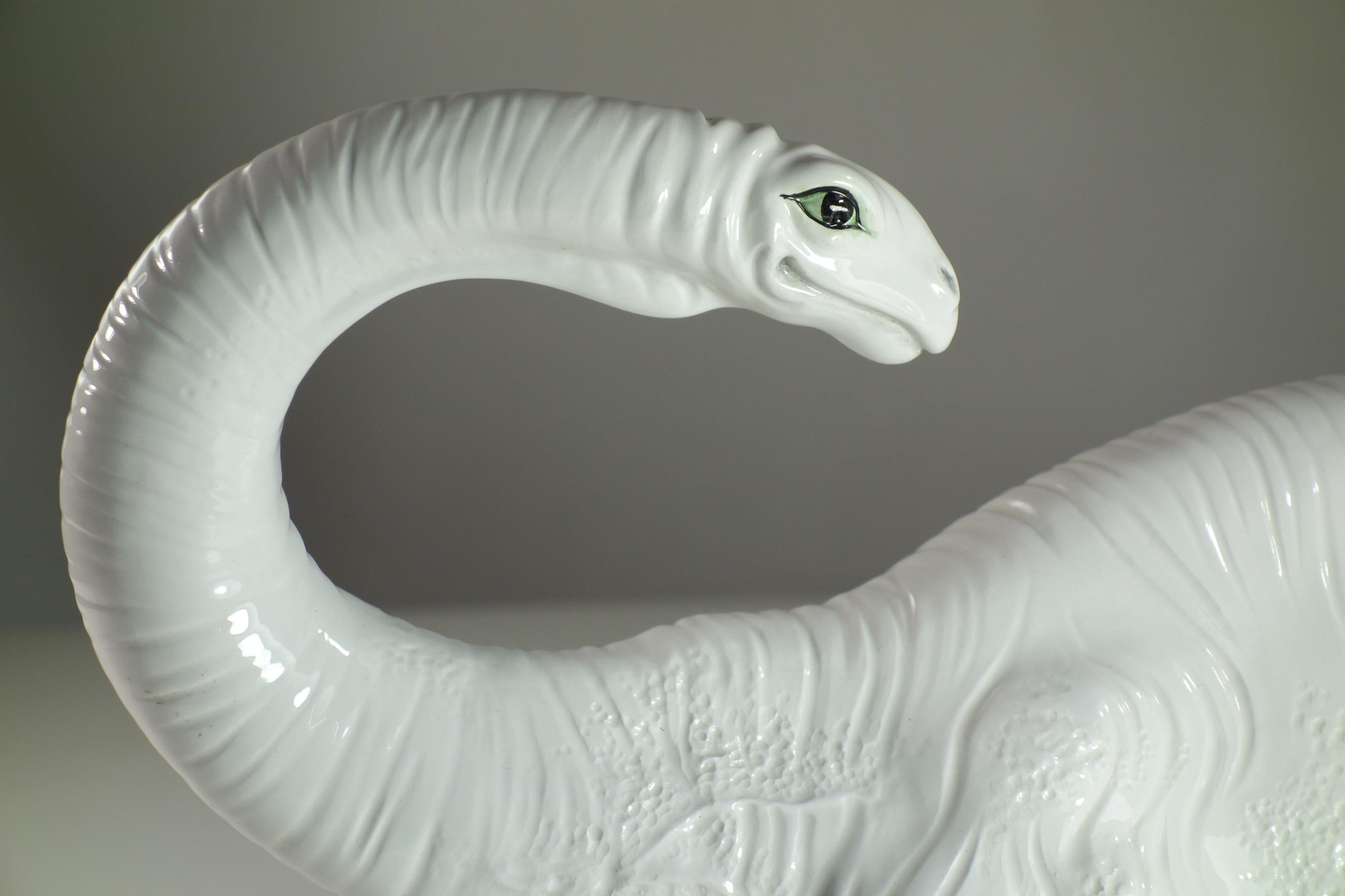 Sculpture en céramique blanche Dinosaur Bassano, Italie, 1970 4