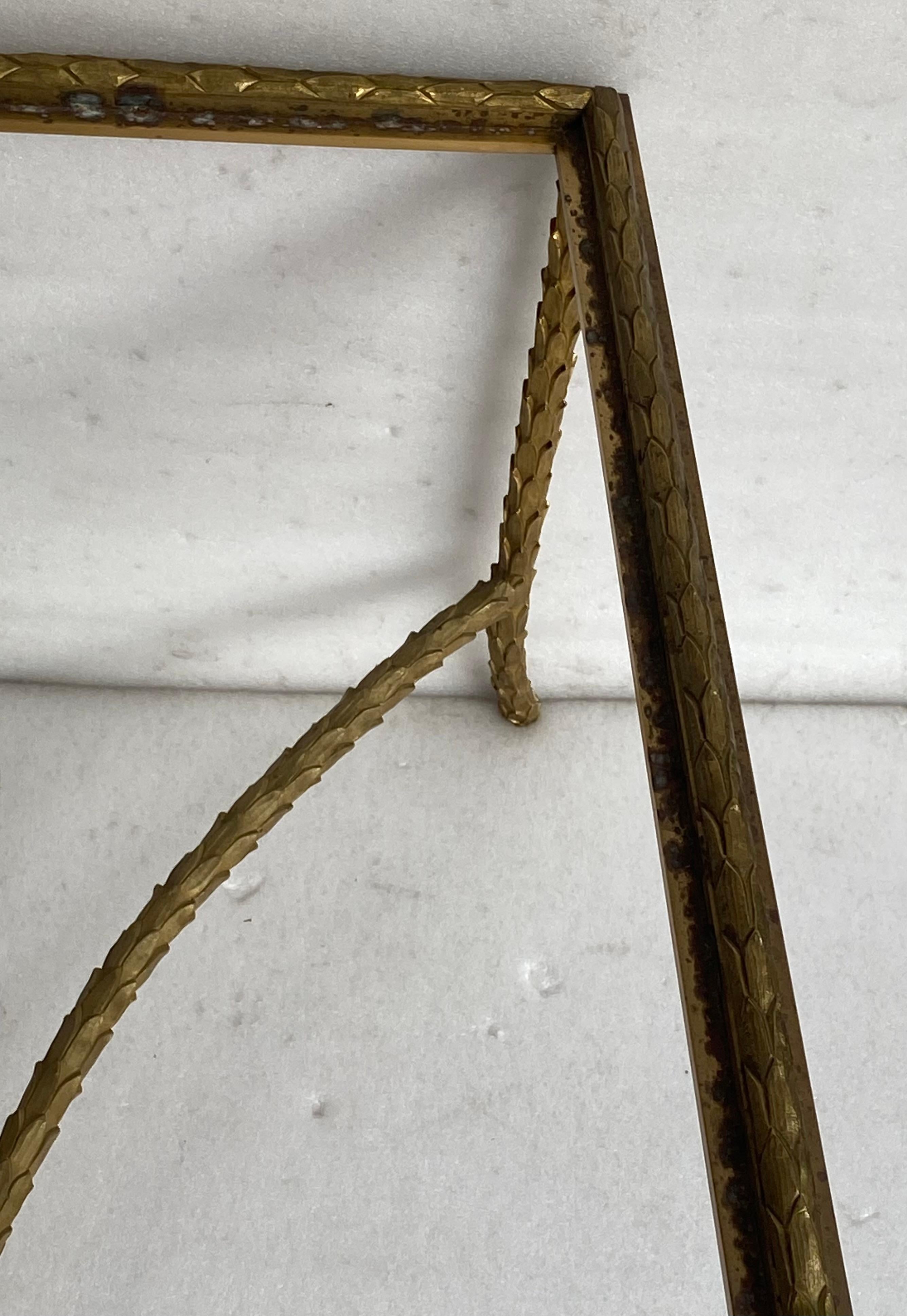 1970′ Mesa de centro de bronce Modelo palmera, Maison Charles Firmado, 52 x 26 x A 17 en venta 1