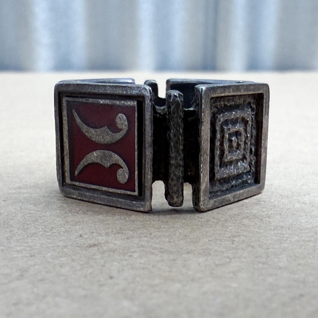 1970 Brutalist Peace Ring Sterling Silver 4-sided design For Sale 1