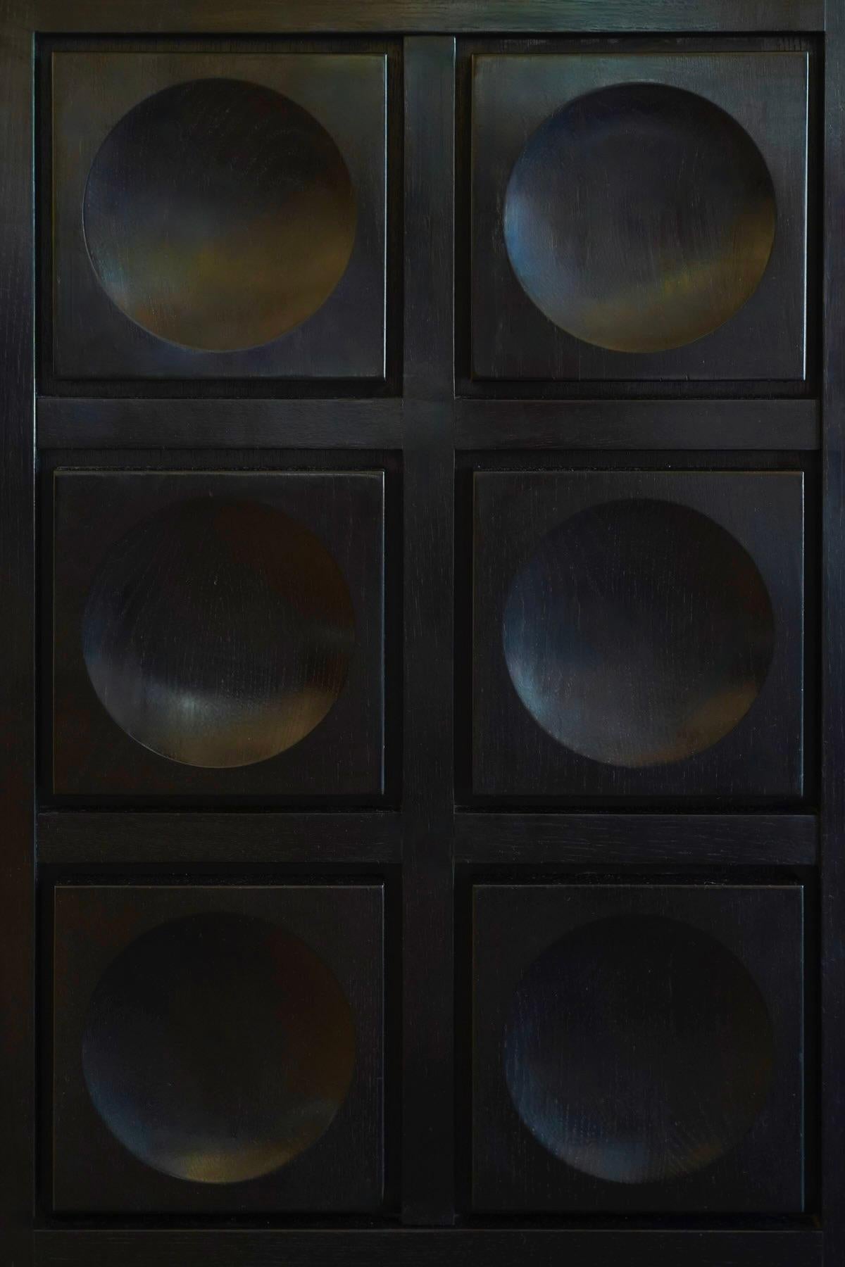 1970 Buffet Brutality en chêne noirci par De Coene Fréres Bon état - En vente à Saint-Ouen, FR