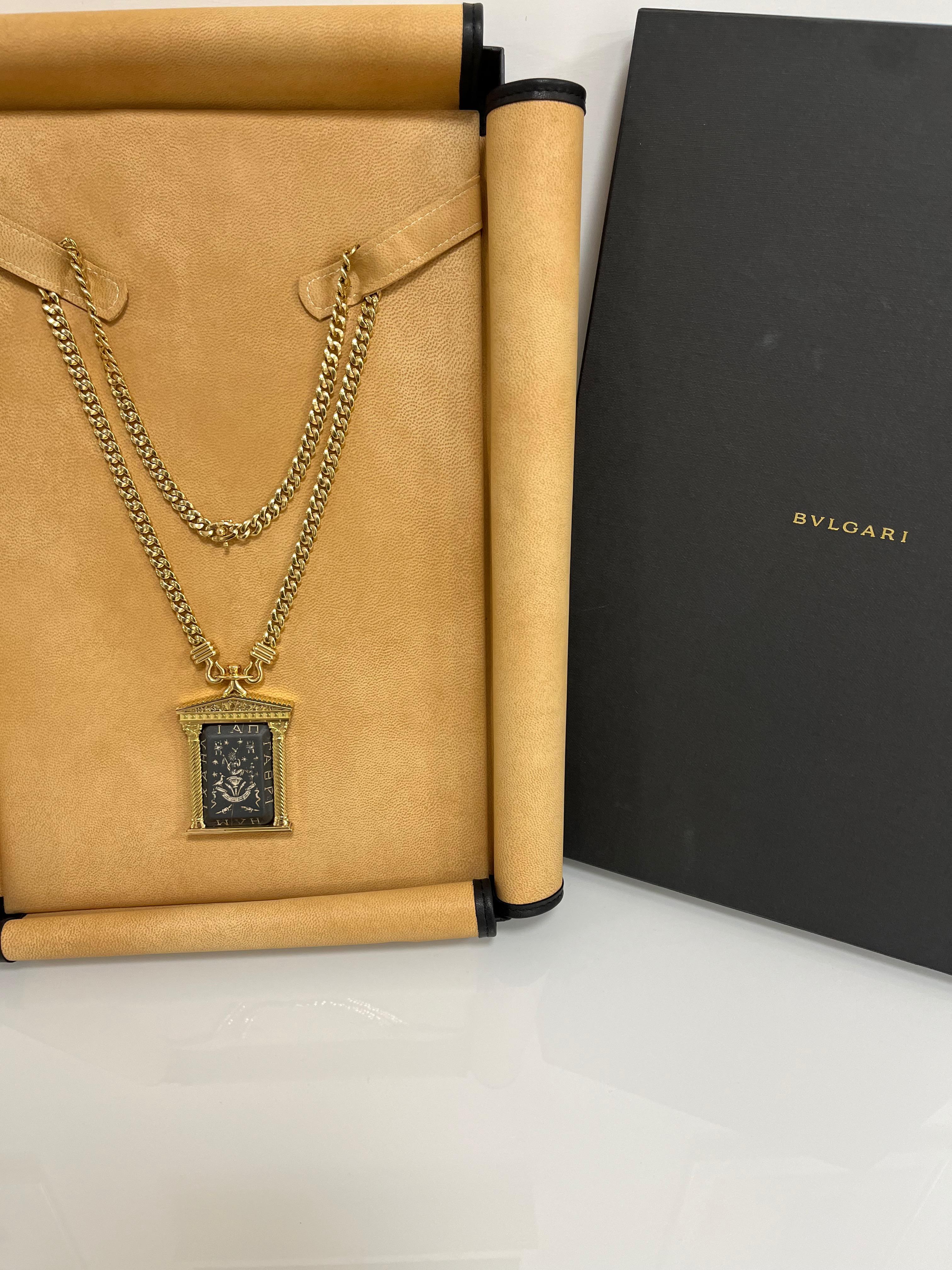 One of a Kind 1970 Bulgari 18 Karat Yellow Gold Necklace with Engraved Pendant 4
