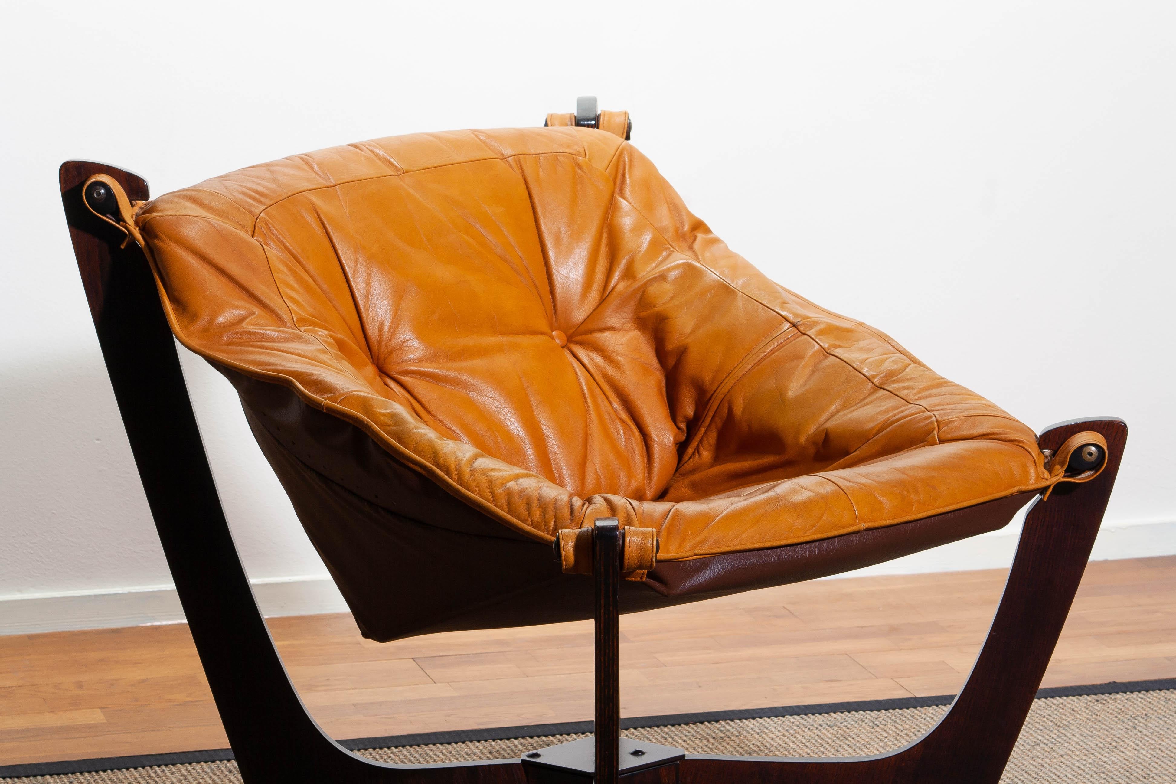 Norwegian 1970, Camel / Cognac Leather Lounge Chair by Odd Knutsen for Hjellegjerde Møbler