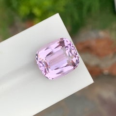 19.70 Carat Natural Loose Pink kunzite Cushion Shape Gem For Necklace