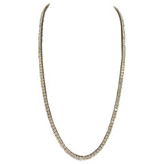 19.70 Carat Round Natural Diamond Tennis Necklace 14 Karat Yellow Gold 22''