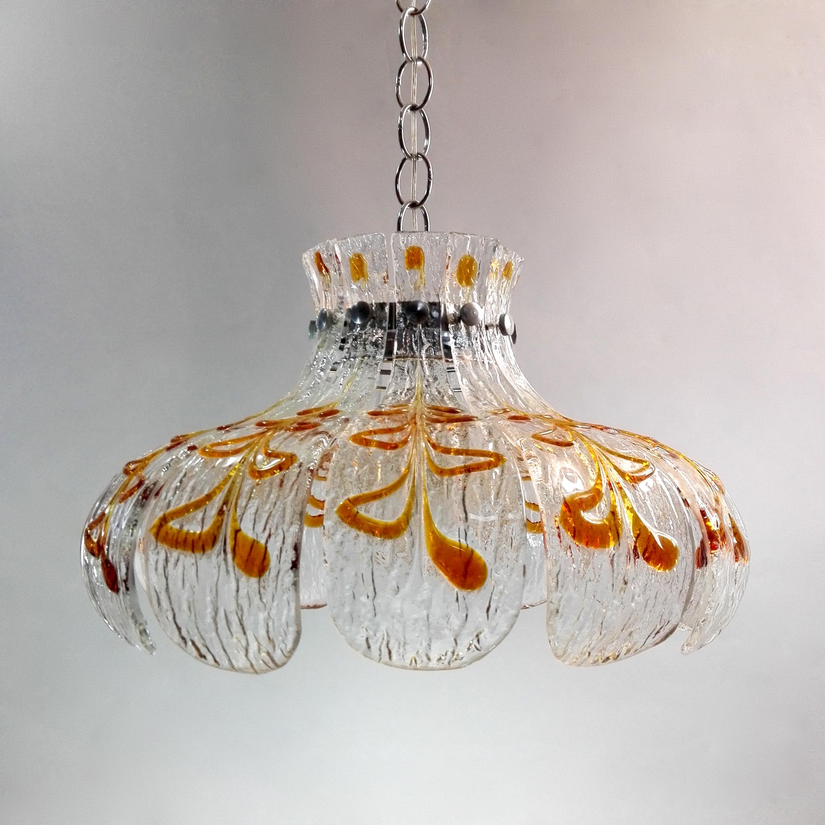 Charming large four-light hand-blown Murano art glass flower-shaped chandelier by Carlo Nason for Mazzega. Italy, late 1960s, early 1970s. 
This amazing 
