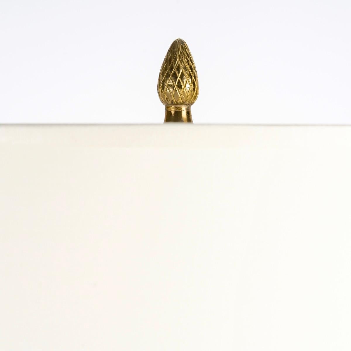 Français 1970 Lampe de table modèle Chardon en bronze doré par  Charles en vente