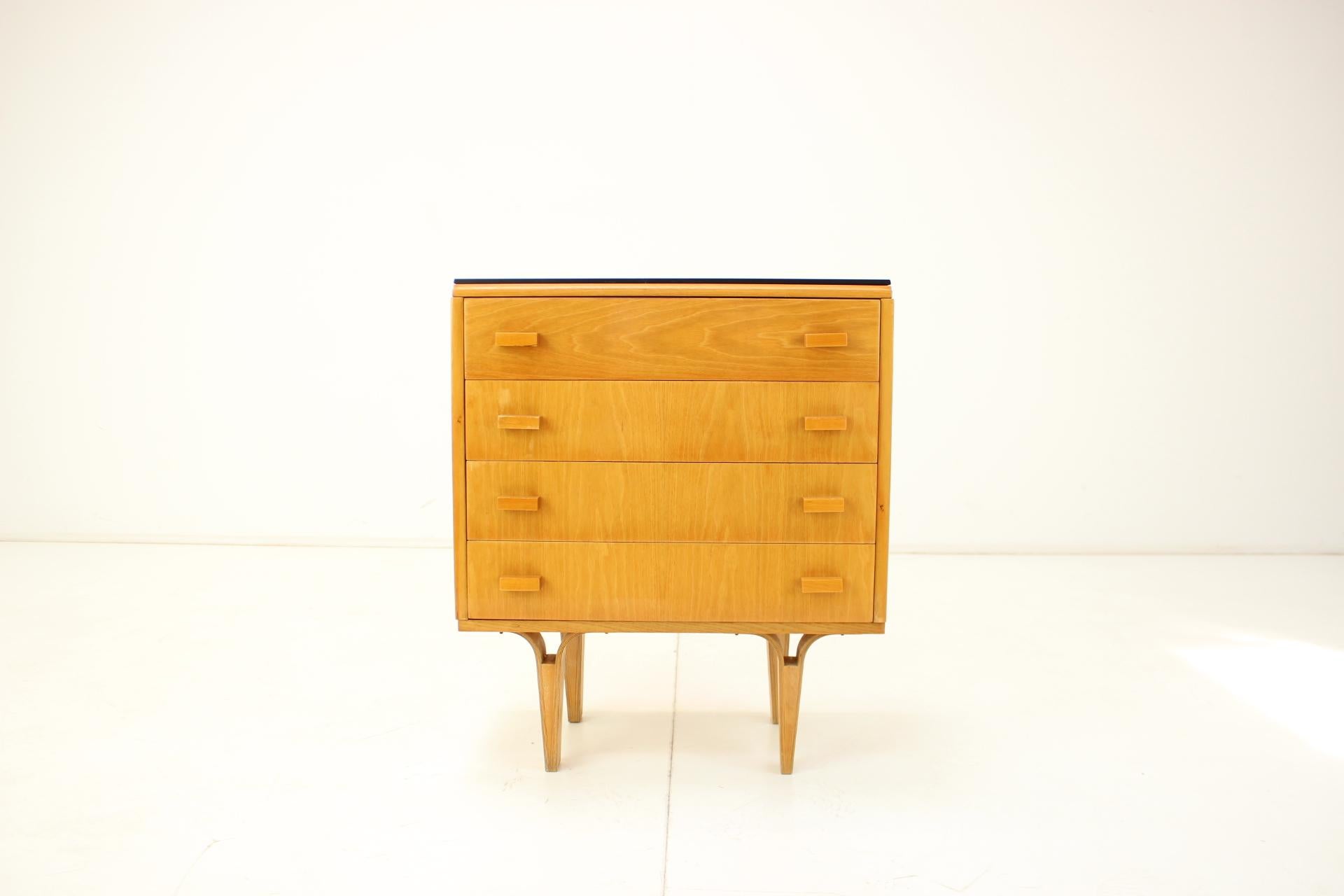 1970 Chest of Drawers by Novy Domov, Czechoslovakia In Good Condition For Sale In Praha, CZ