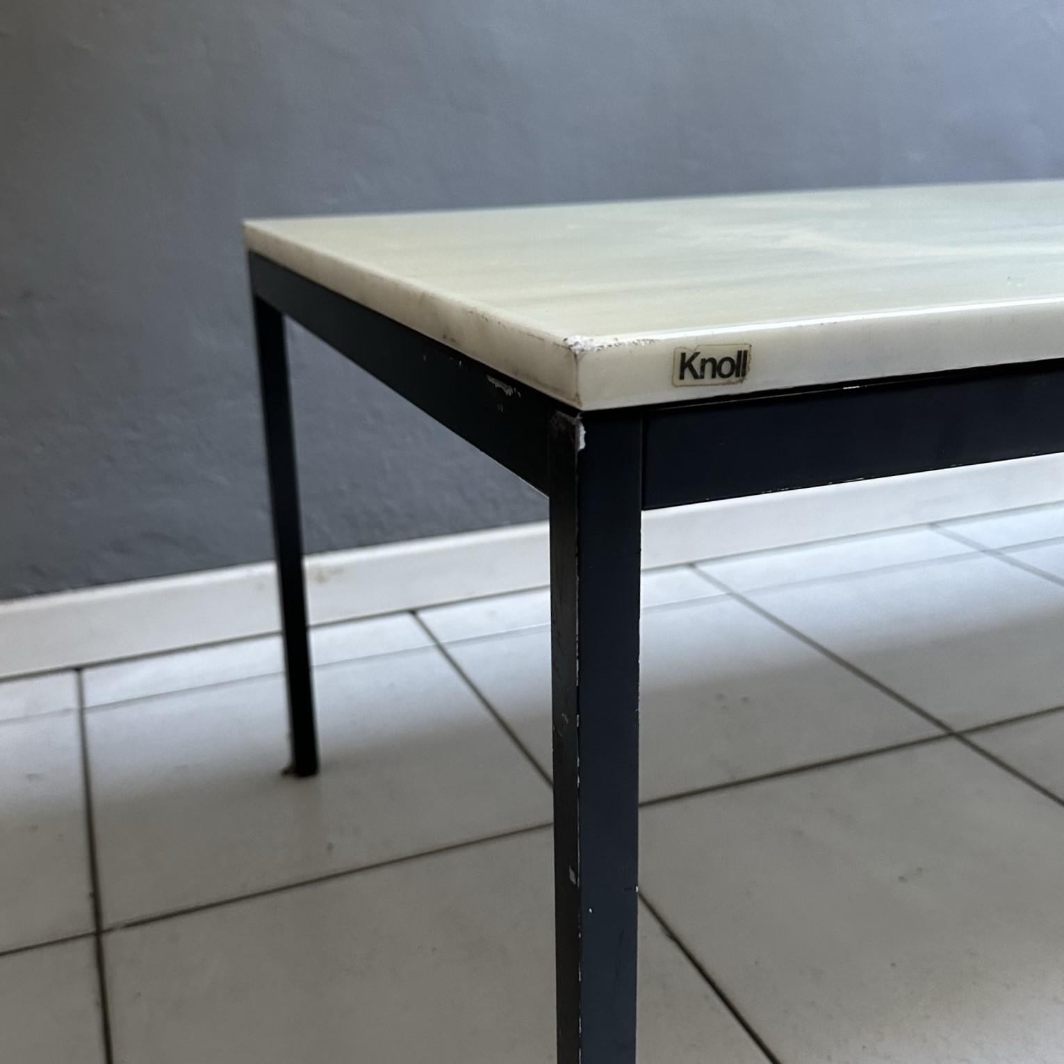Mid-Century Modern 1970 Coffee Table by Knoll Iternational, iron black leg with marble top For Sale