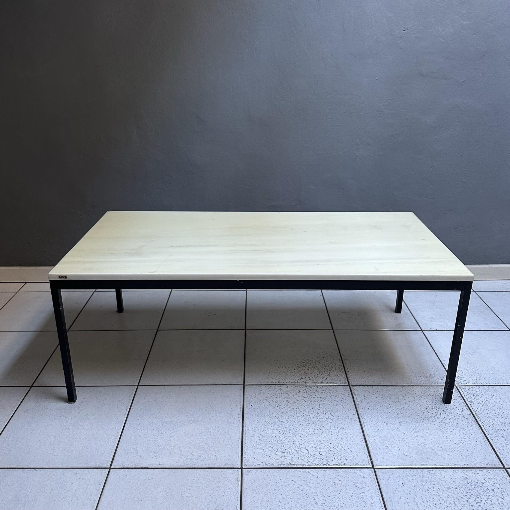 1970 Coffee Table by Knoll Iternational, iron black leg with marble top For Sale 1