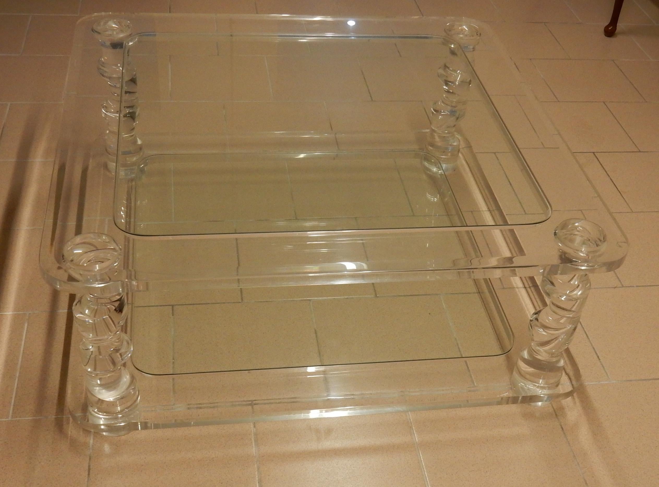 1970 Coffee Table in Lucite Roméo And 2 Ends of Sofa Same Model For Sale 4