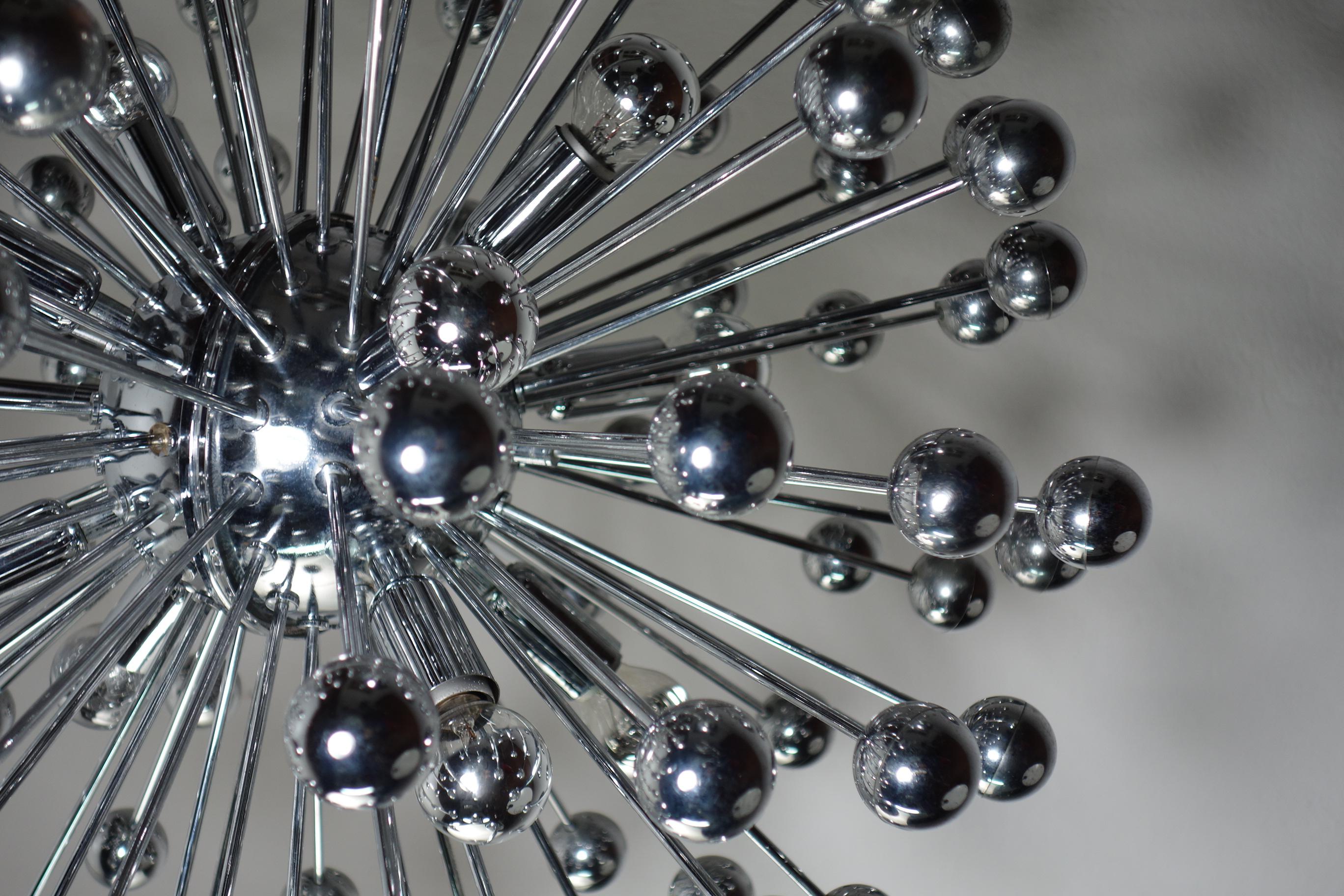 Plafonnier allemand Cosack de 1970 de conception de l'ère spatiale Sputnik en vente 1
