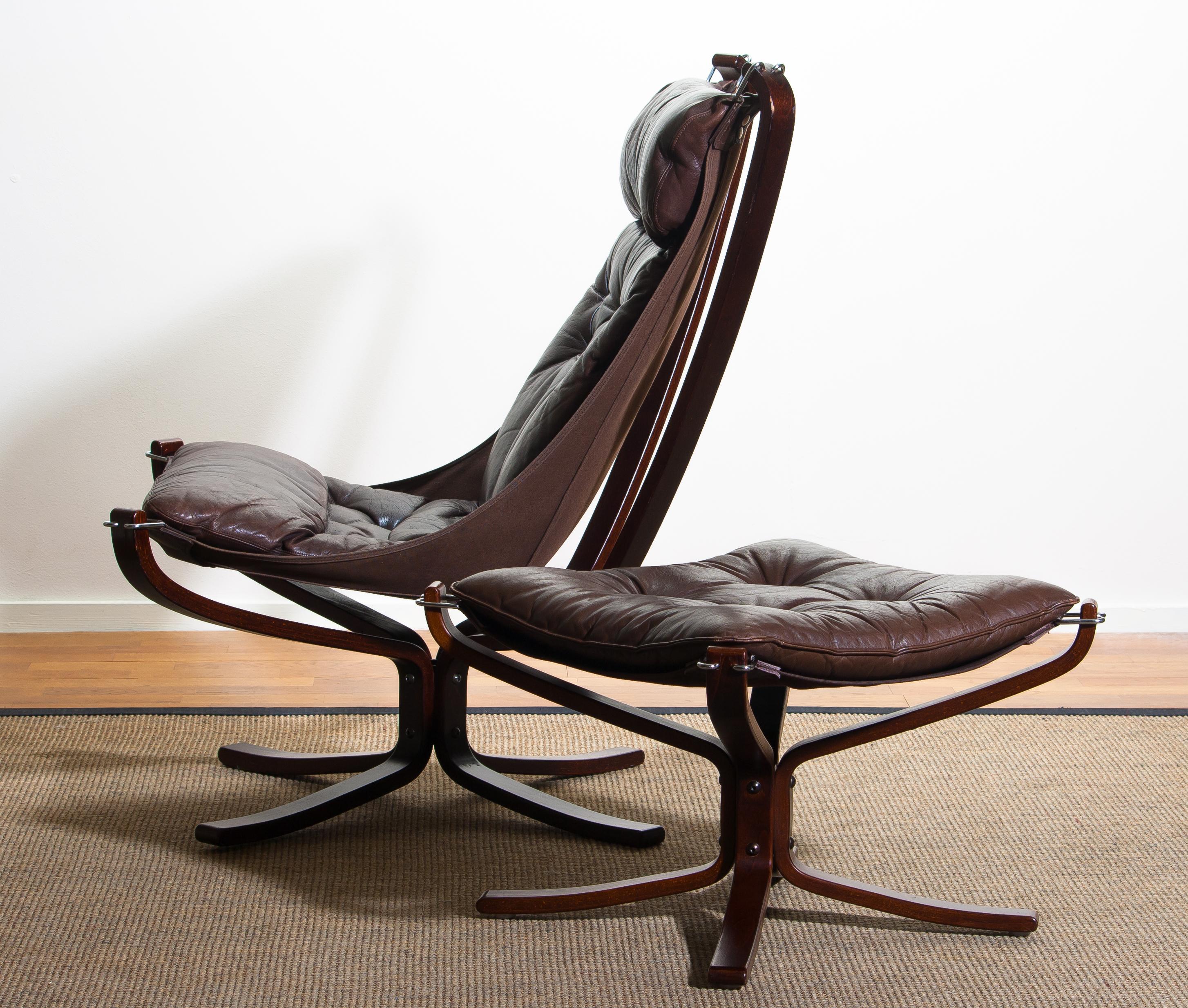 Mid-Century Modern 1970, Dark Brown Leather Sigurd Ressel Falcon Chair and Ottoman for Vatne Mobler