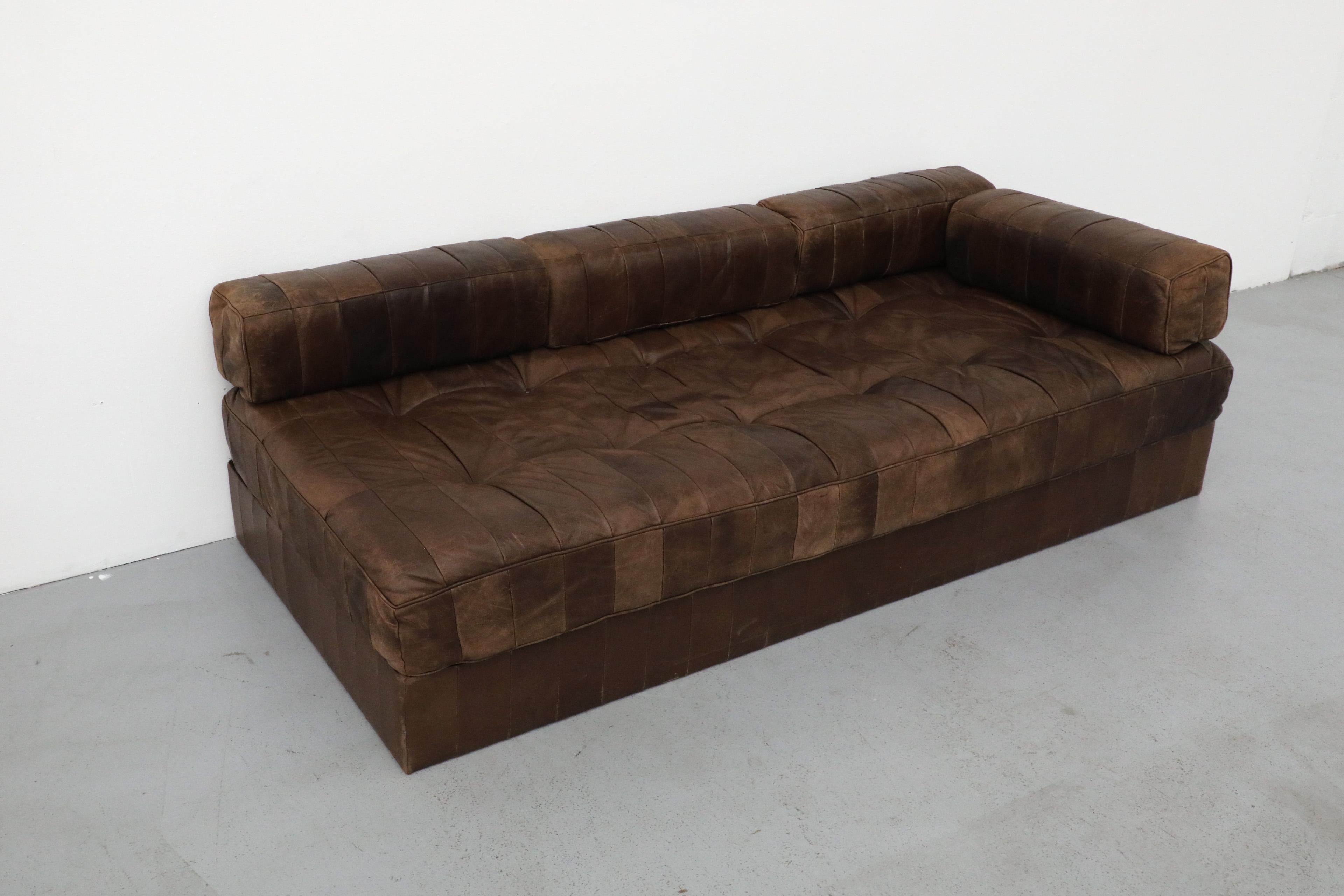 De Sede DS80 Chocolate Leather Patchwork Daybed or Small Sofa, 1970 In Good Condition In Los Angeles, CA