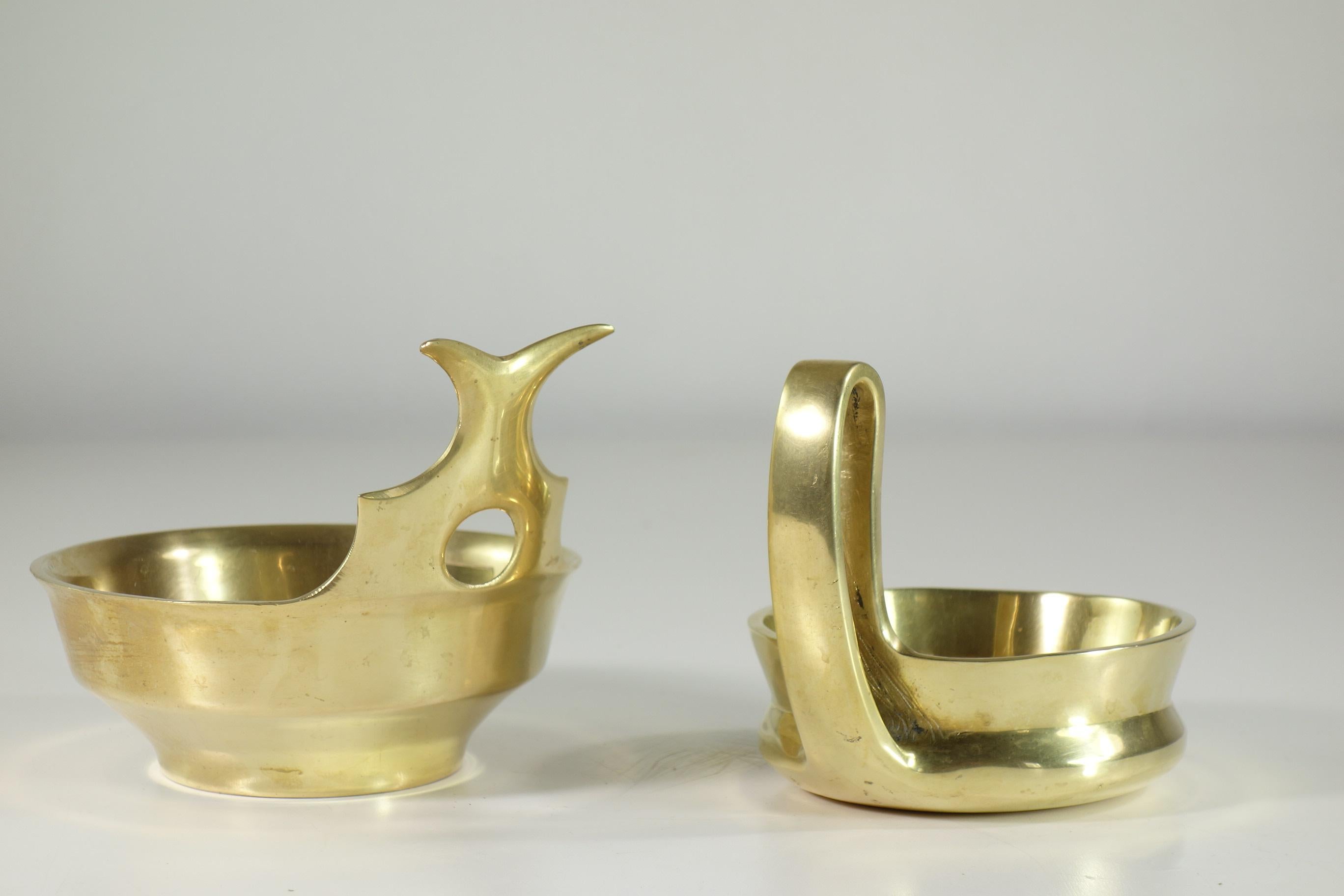 1970 Esa Fedrigolli Italian Art Modern Sculpture Brass Bowl finales del siglo XX en venta