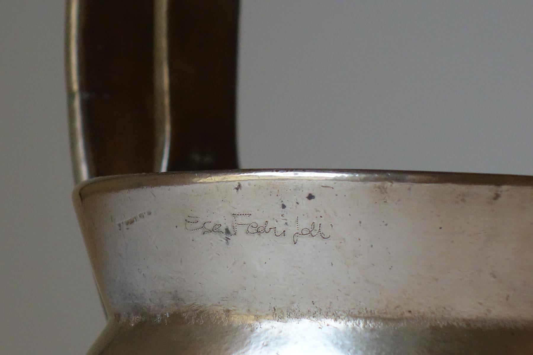 Mid-Century Modern Bol sculpté moderne italien Esa Fedrigolli en bronze, 1970 en vente
