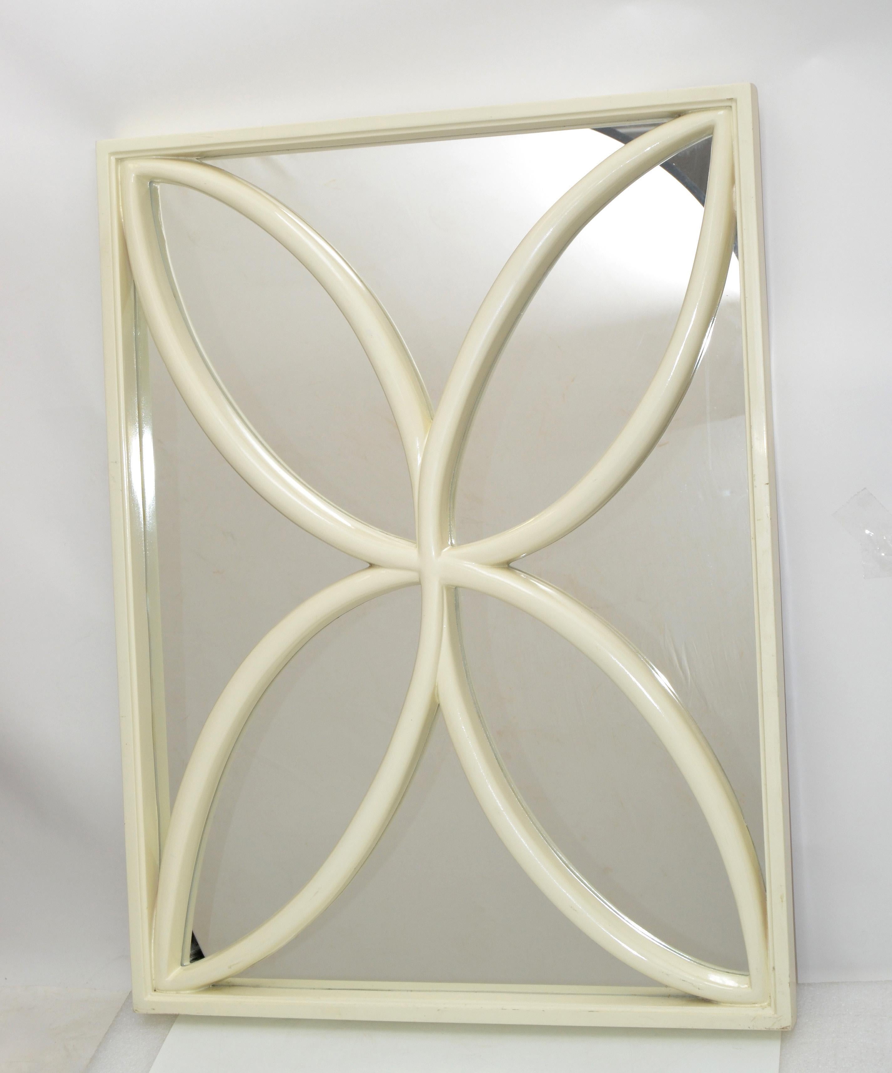 1970 Faux Bois Hand Carved Wood Wall Mirror Hollywood Regency Off-White, Italy In Good Condition For Sale In Miami, FL
