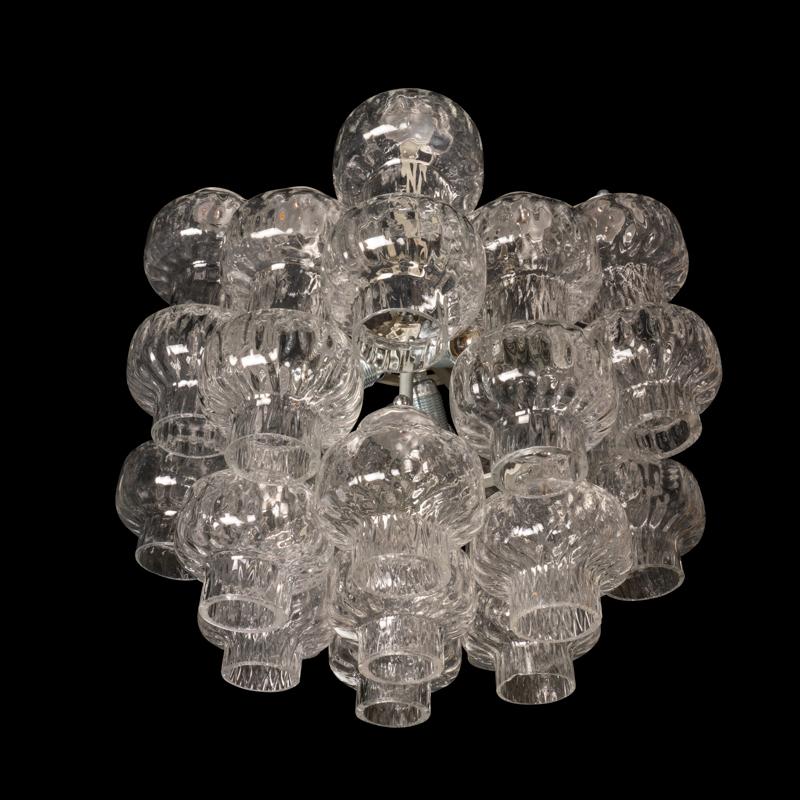 1970 Four Murano glass chandeliers In Good Condition In SAINT-OUEN-SUR-SEINE, FR
